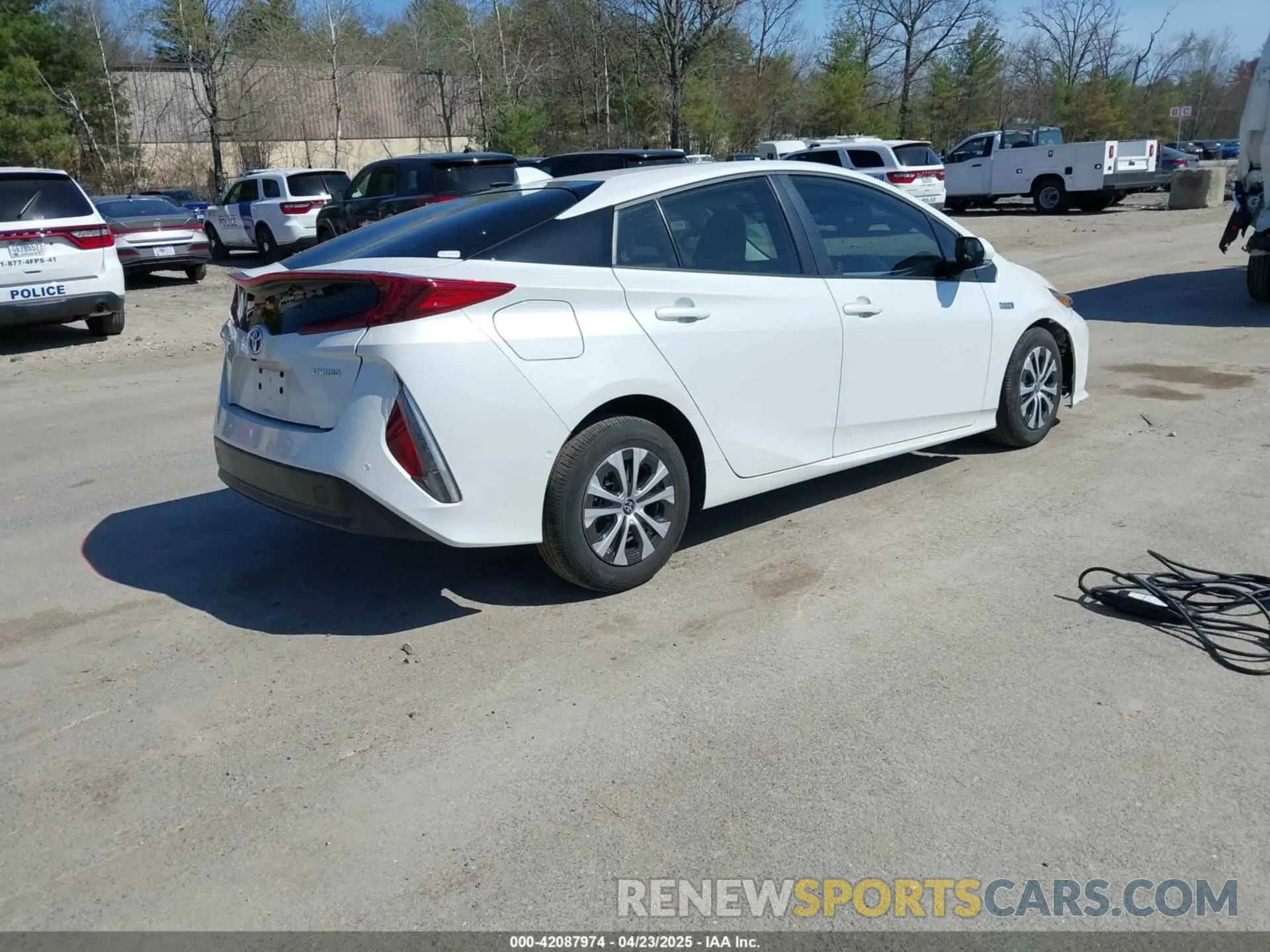 4 Фотография поврежденного автомобиля JTDKAMFP8M3174629 TOYOTA PRIUS PRIME 2021