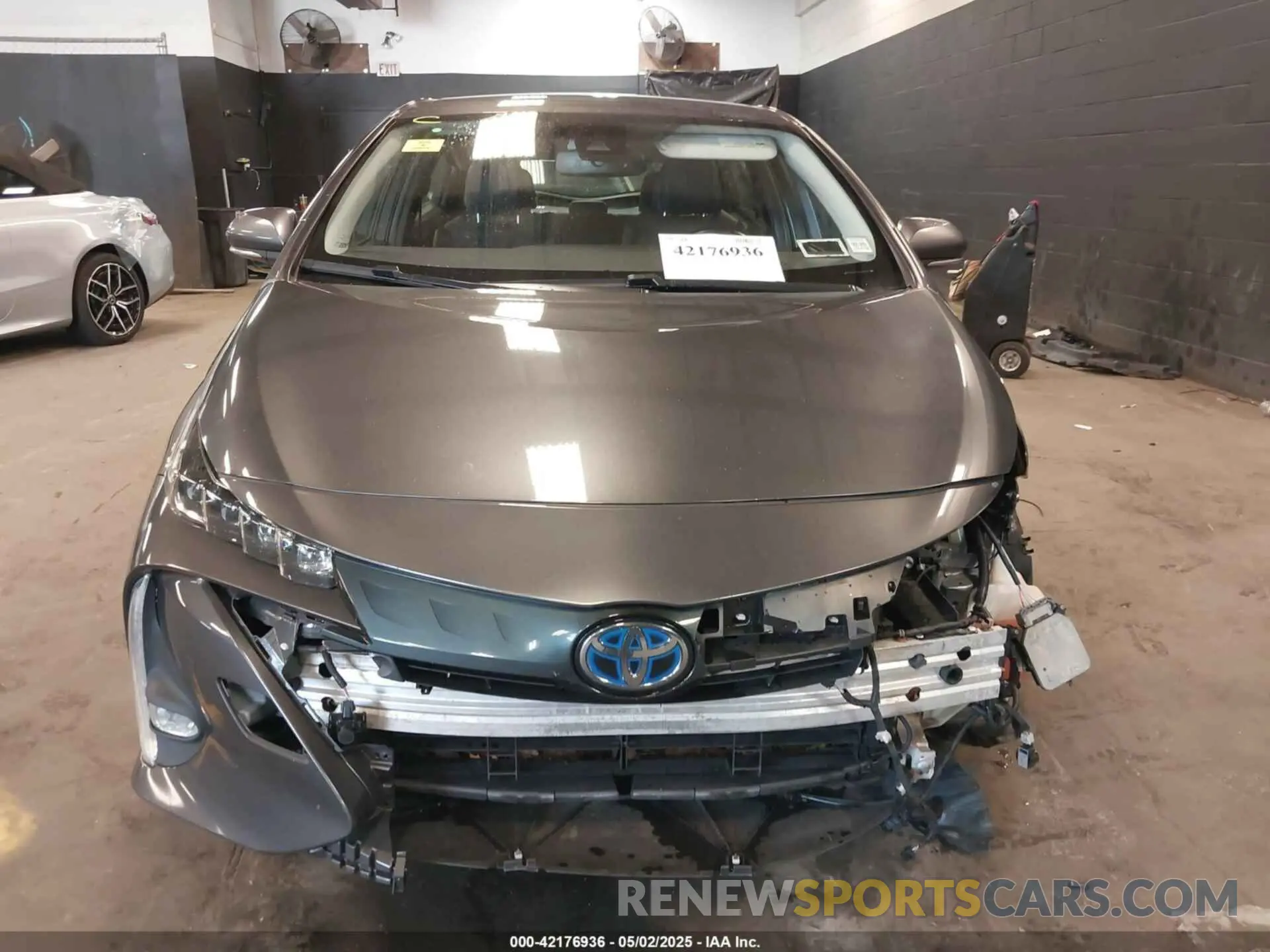 12 Фотография поврежденного автомобиля JTDKAMFP8M3175487 TOYOTA PRIUS PRIME 2021