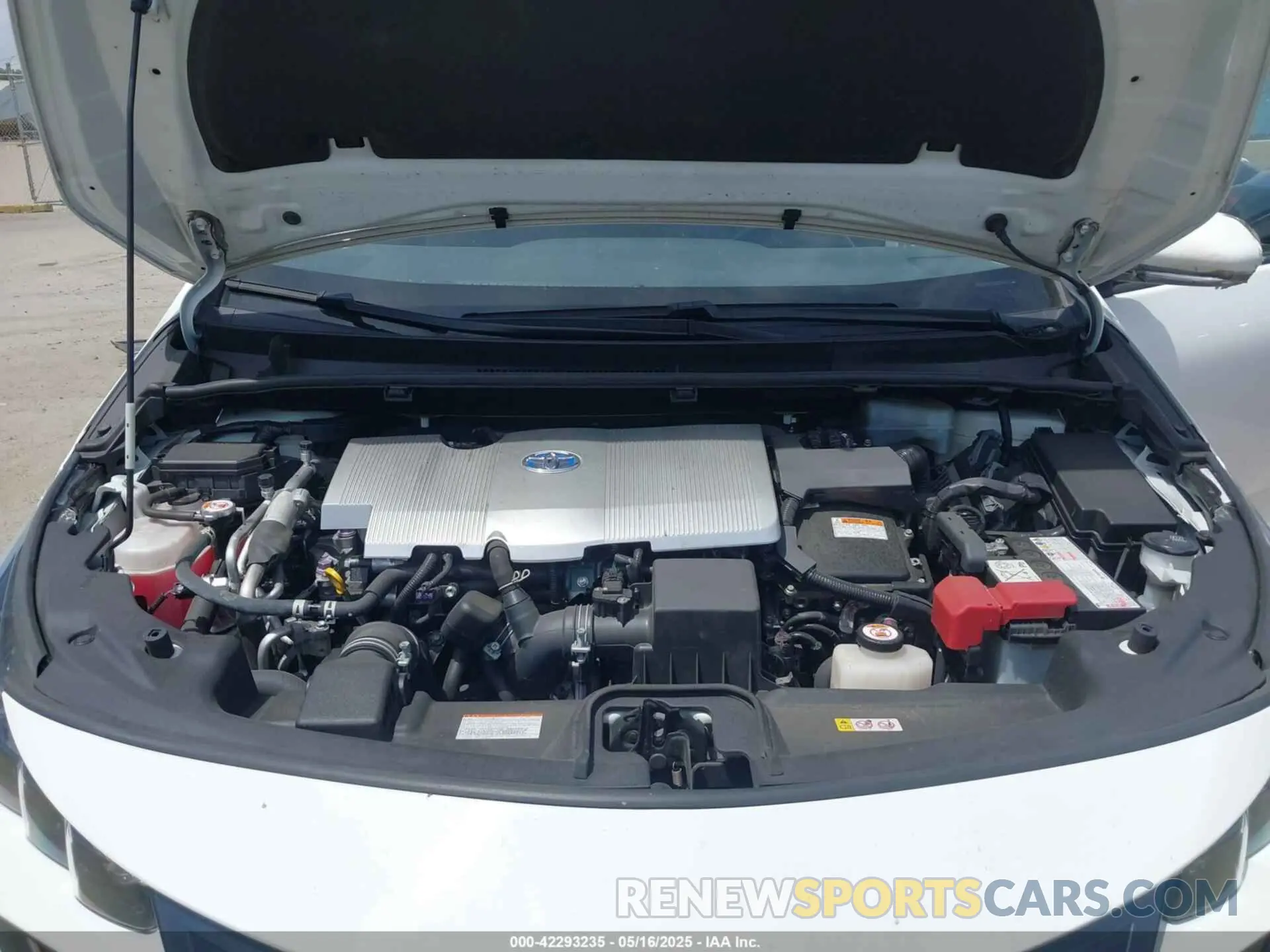 10 Photograph of a damaged car JTDKAMFP8M3193049 TOYOTA PRIUS PRIME 2021