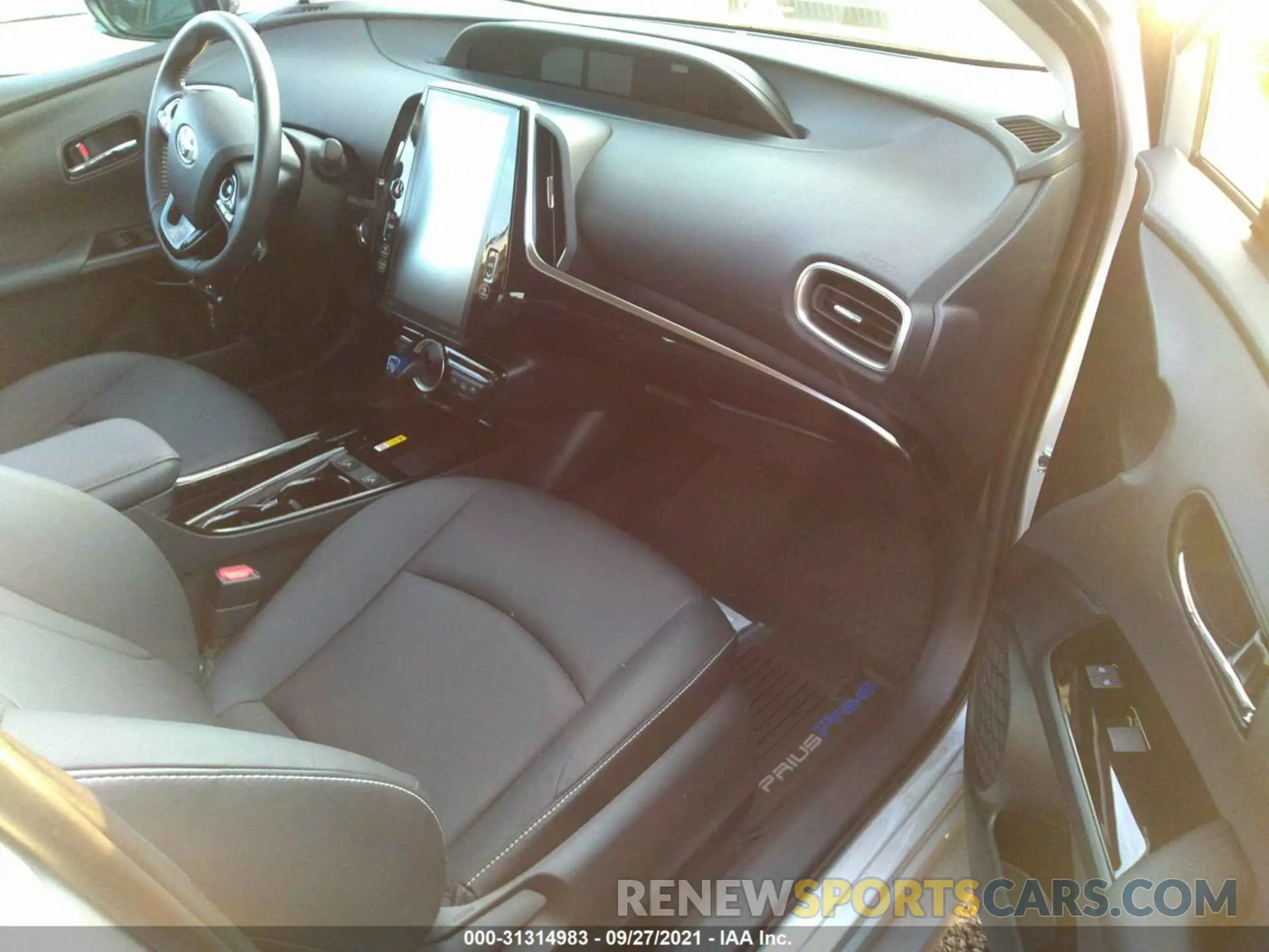 5 Photograph of a damaged car JTDKAMFP9M3169603 TOYOTA PRIUS PRIME 2021