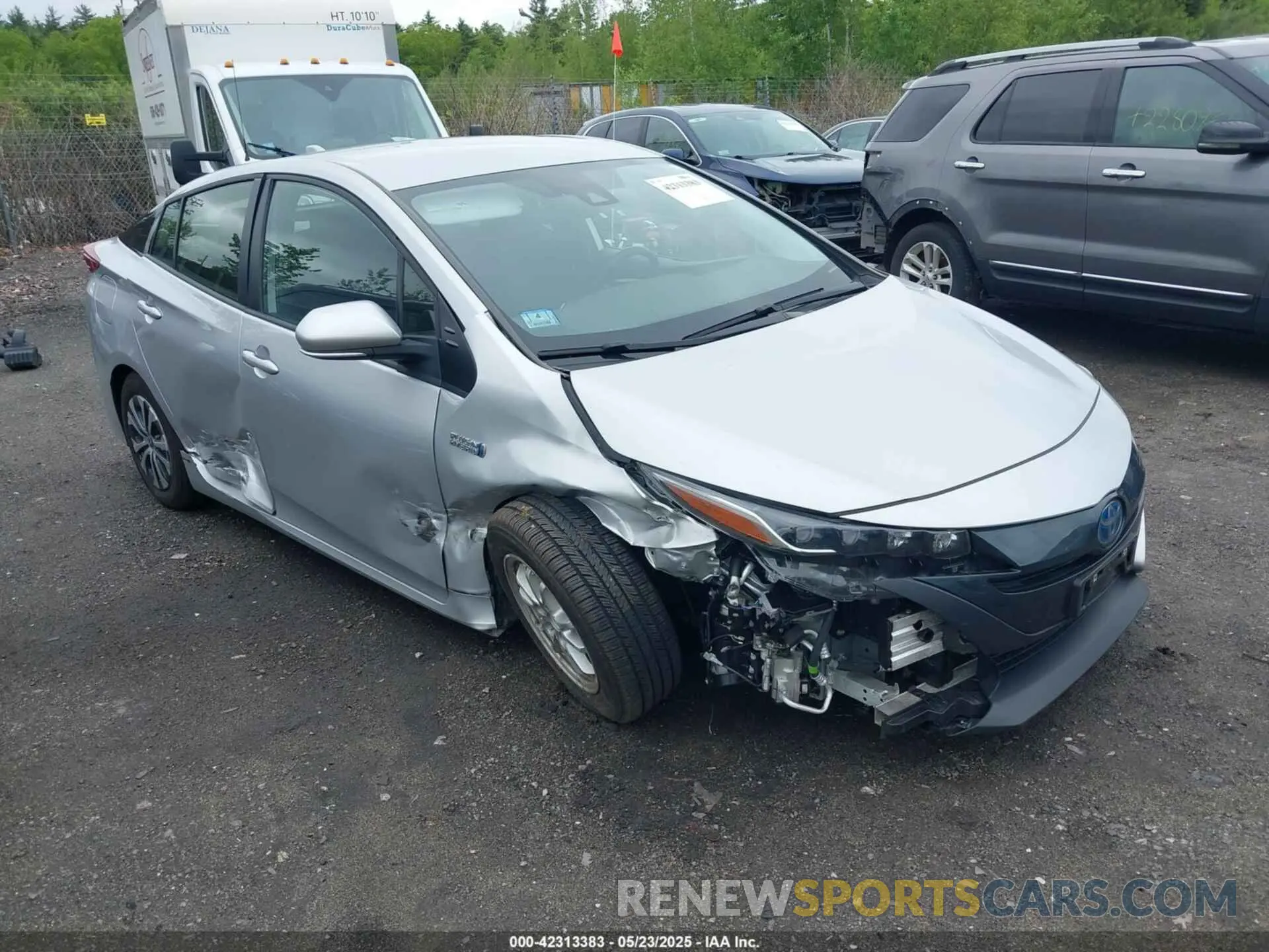 1 Фотография поврежденного автомобиля JTDKAMFP9M3179242 TOYOTA PRIUS PRIME 2021
