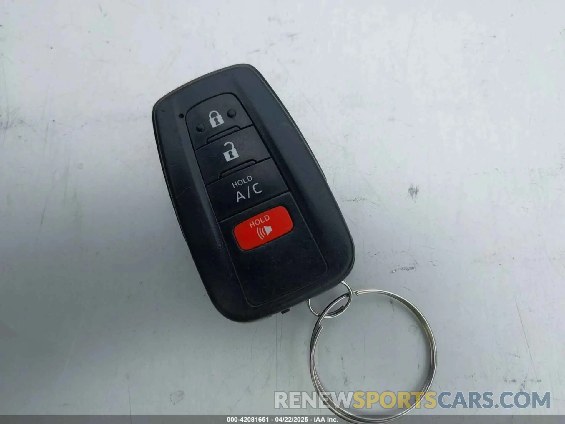 11 Фотография поврежденного автомобиля JTDKAMFP9M3194047 TOYOTA PRIUS PRIME 2021