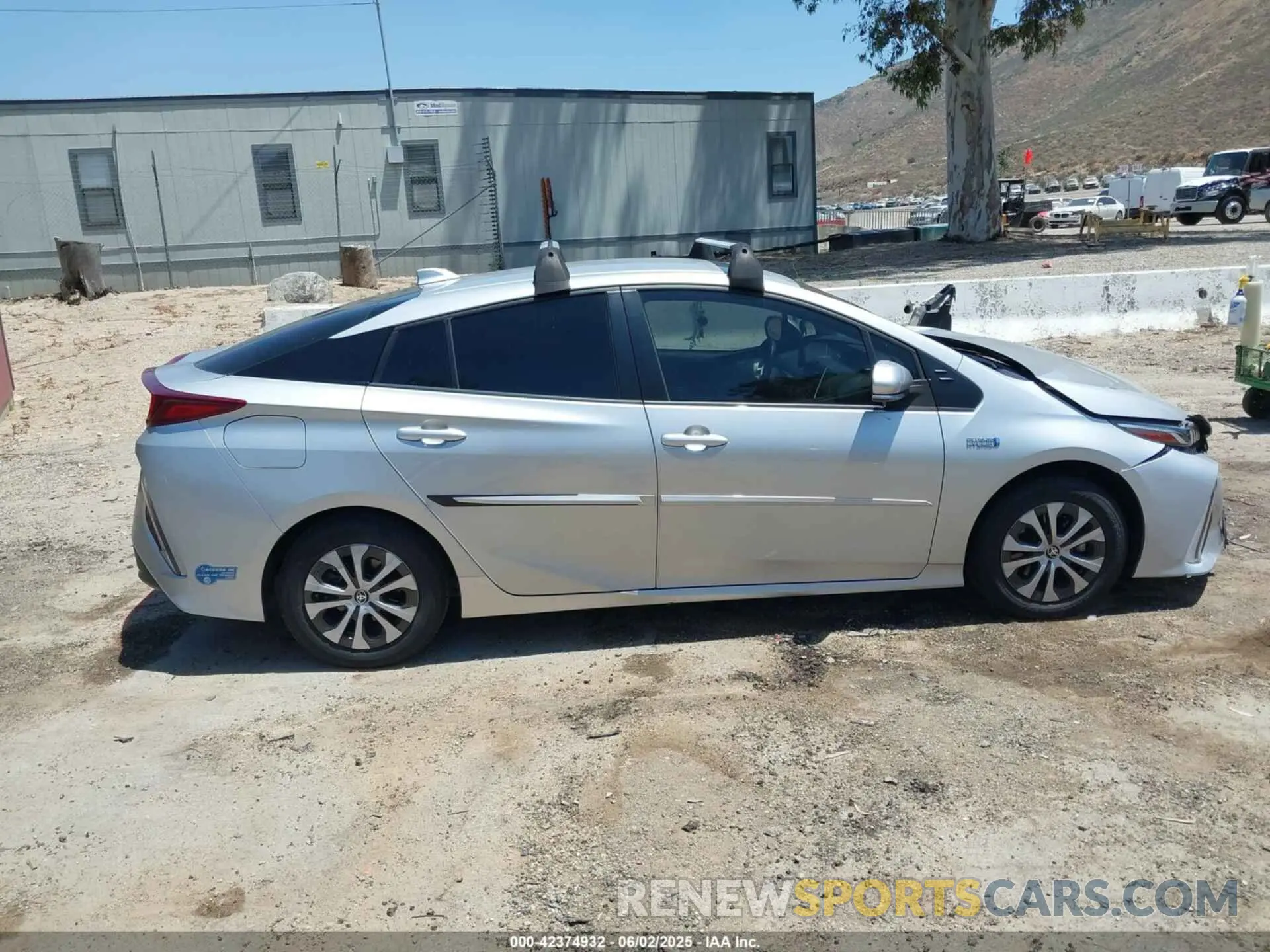 12 Фотография поврежденного автомобиля JTDKAMFP0N3204255 TOYOTA PRIUS PRIME 2022