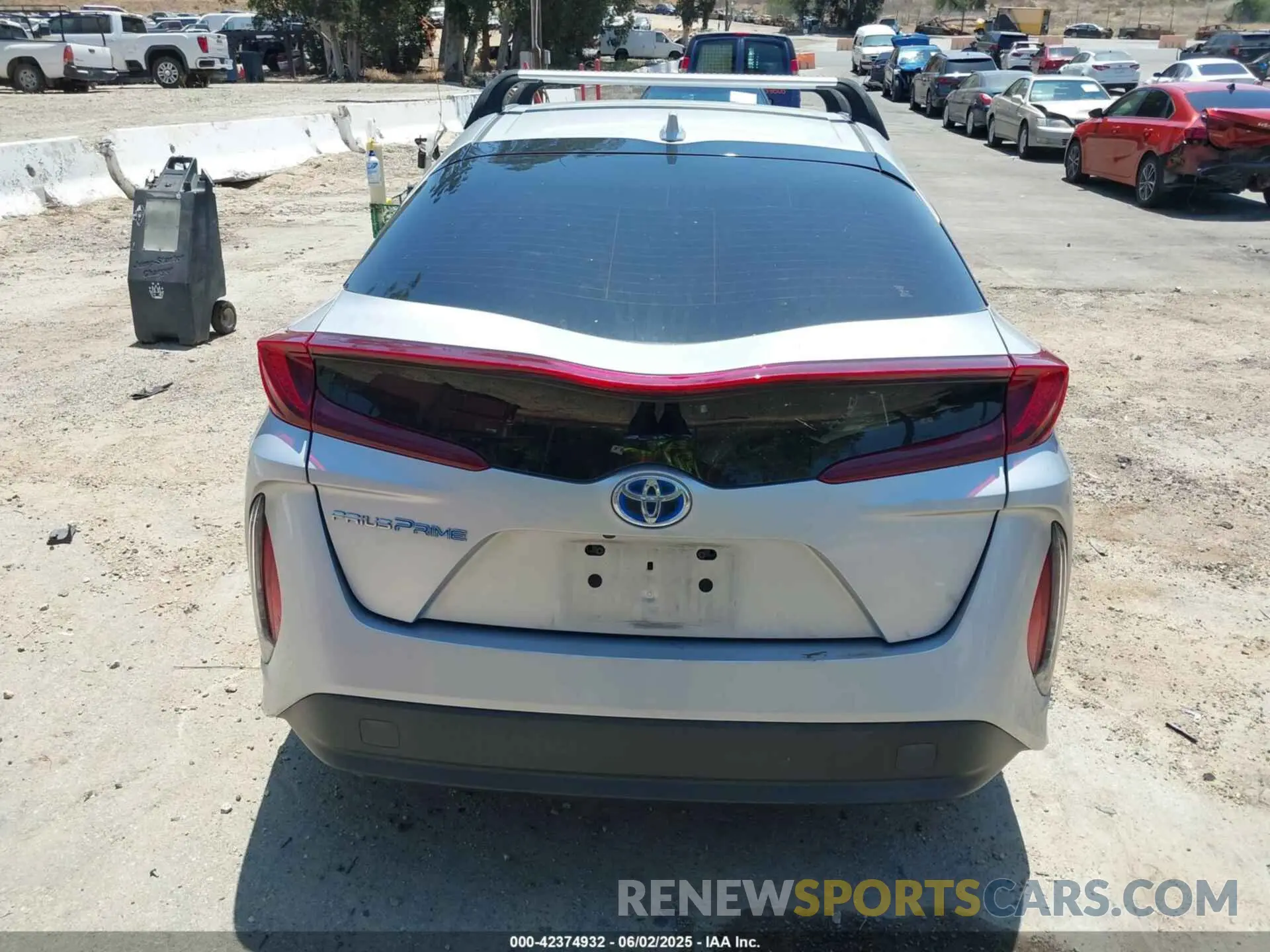 15 Фотография поврежденного автомобиля JTDKAMFP0N3204255 TOYOTA PRIUS PRIME 2022