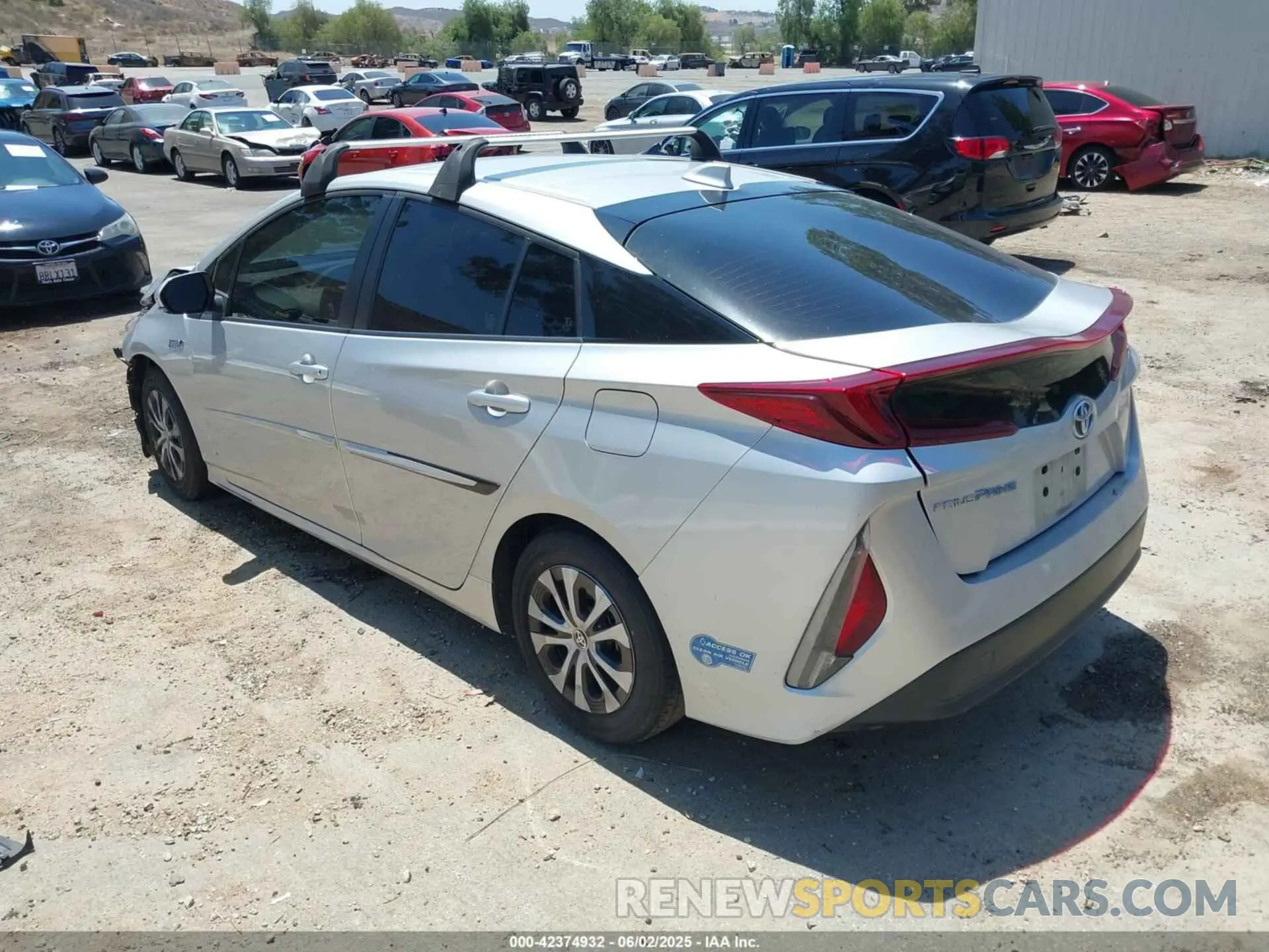 3 Фотография поврежденного автомобиля JTDKAMFP0N3204255 TOYOTA PRIUS PRIME 2022