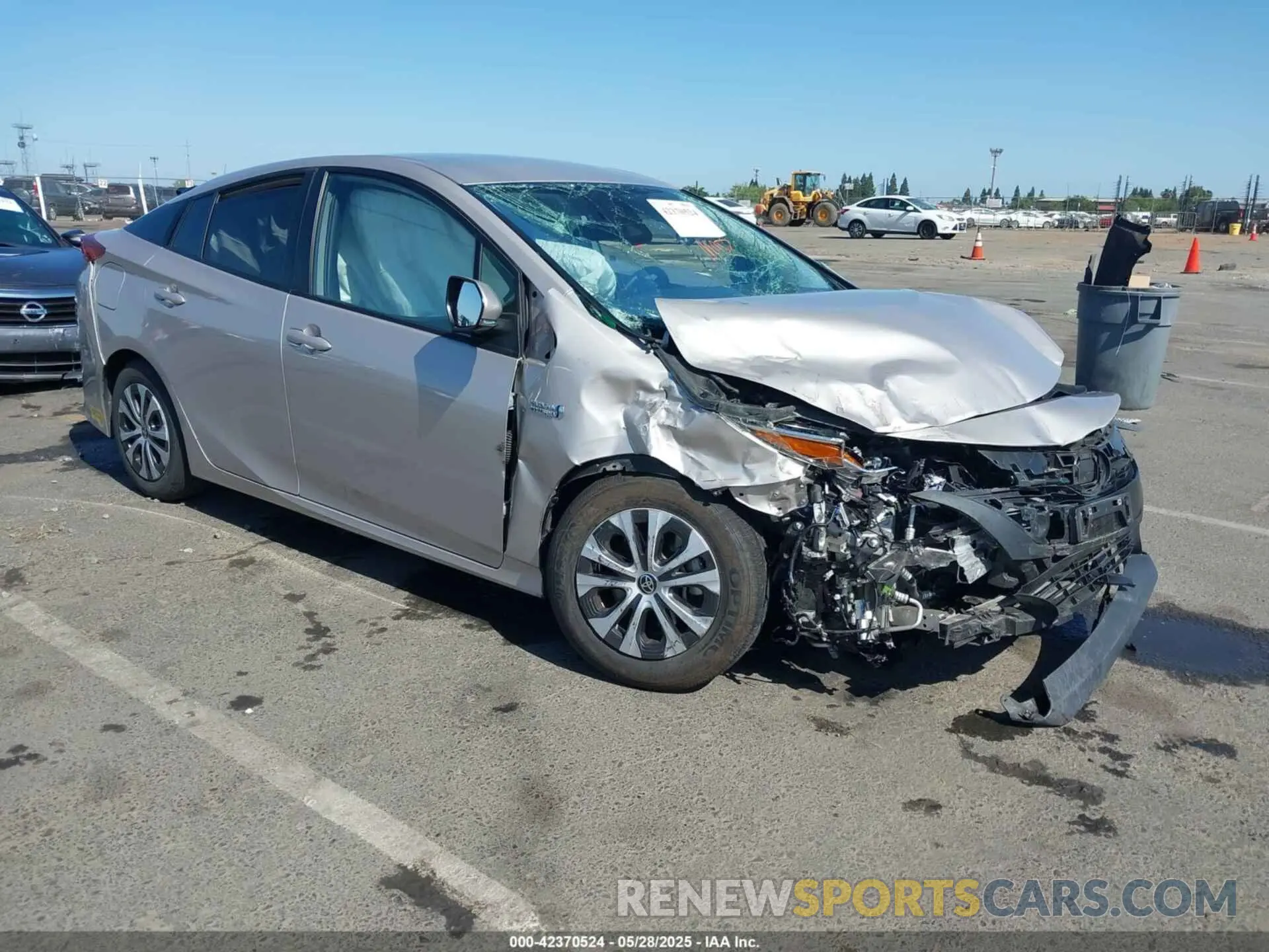 1 Photograph of a damaged car JTDKAMFP0N3218382 TOYOTA PRIUS PRIME 2022