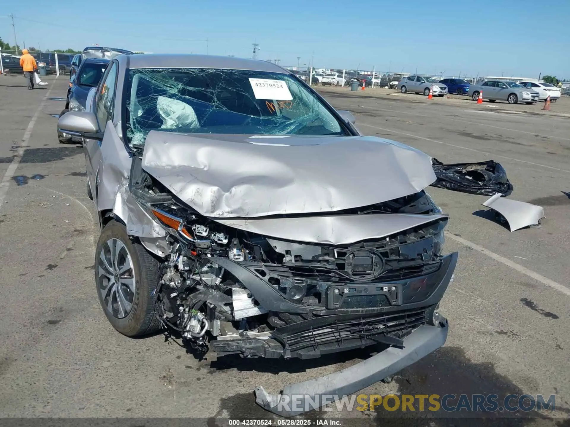 6 Photograph of a damaged car JTDKAMFP0N3218382 TOYOTA PRIUS PRIME 2022