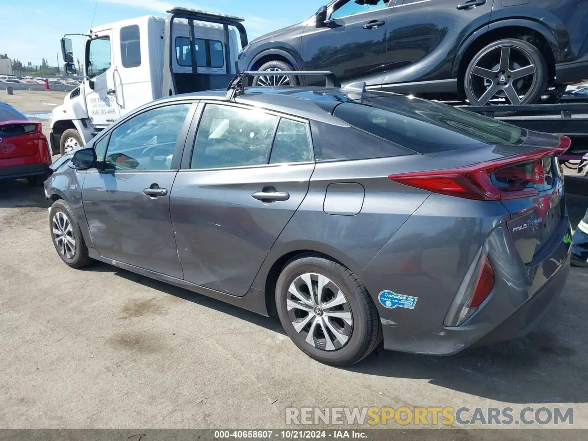 3 Photograph of a damaged car JTDKAMFP1N3202871 TOYOTA PRIUS PRIME 2022