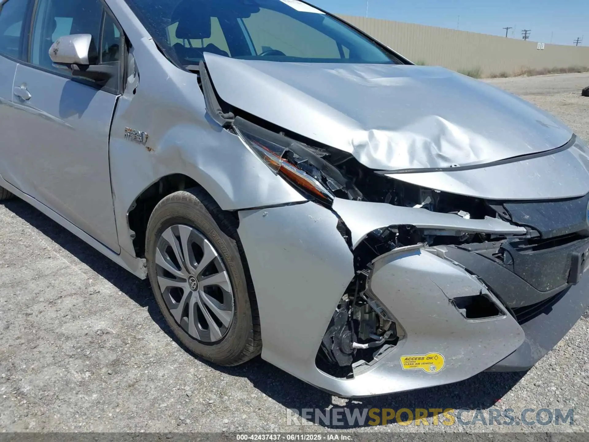 6 Photograph of a damaged car JTDKAMFP2N3214169 TOYOTA PRIUS PRIME 2022