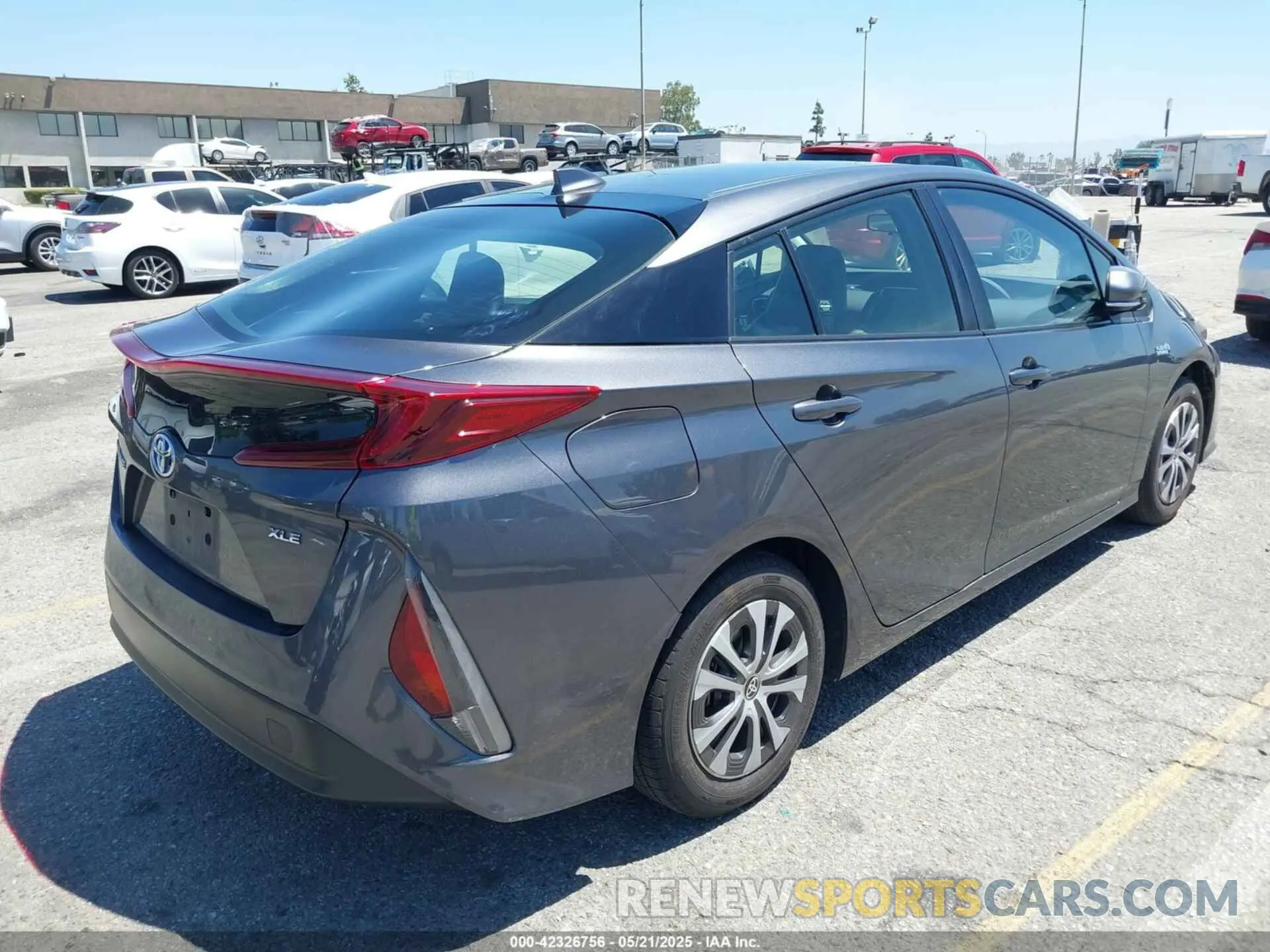 4 Photograph of a damaged car JTDKAMFP3N3203004 TOYOTA PRIUS PRIME 2022