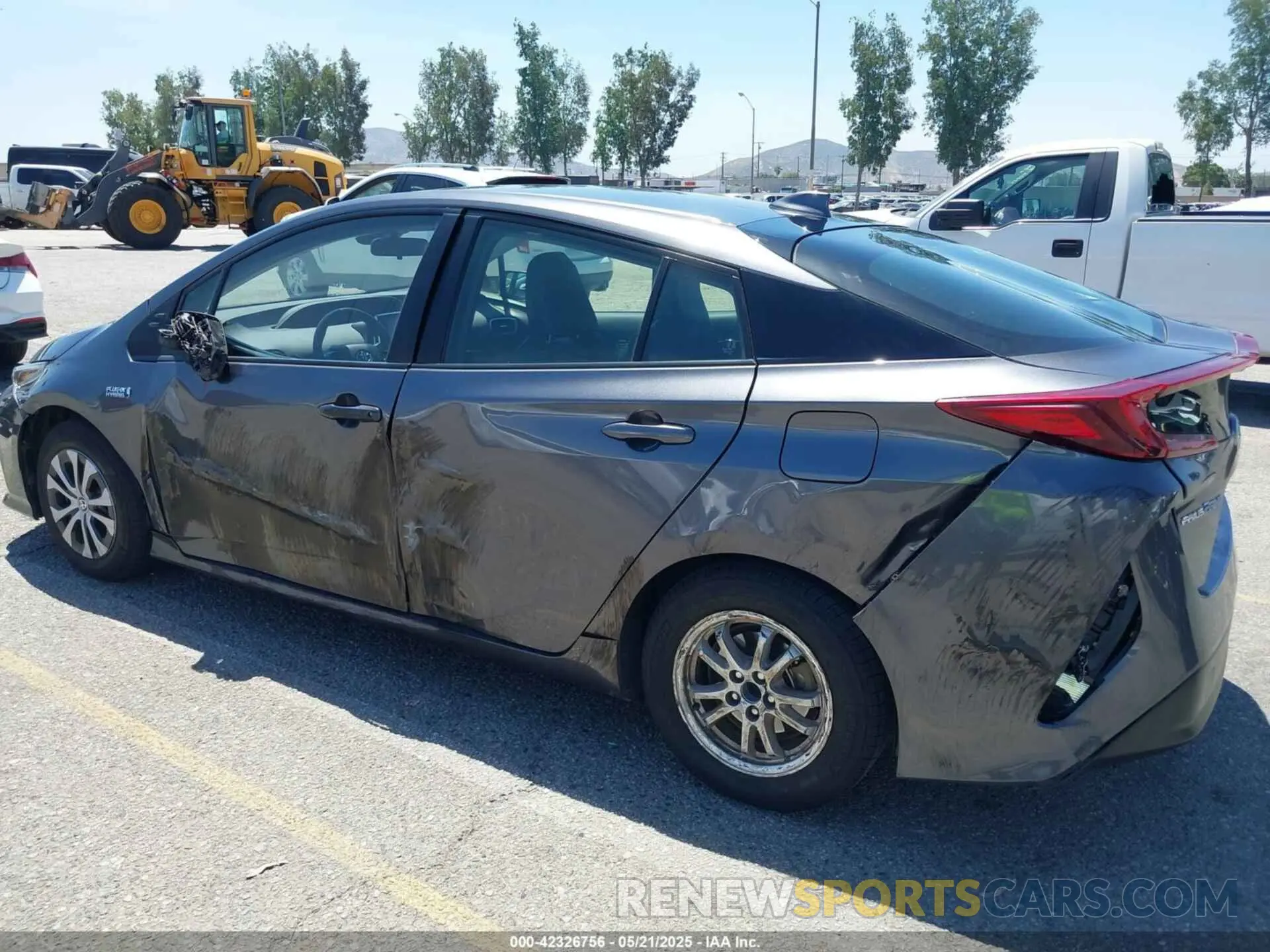 6 Photograph of a damaged car JTDKAMFP3N3203004 TOYOTA PRIUS PRIME 2022