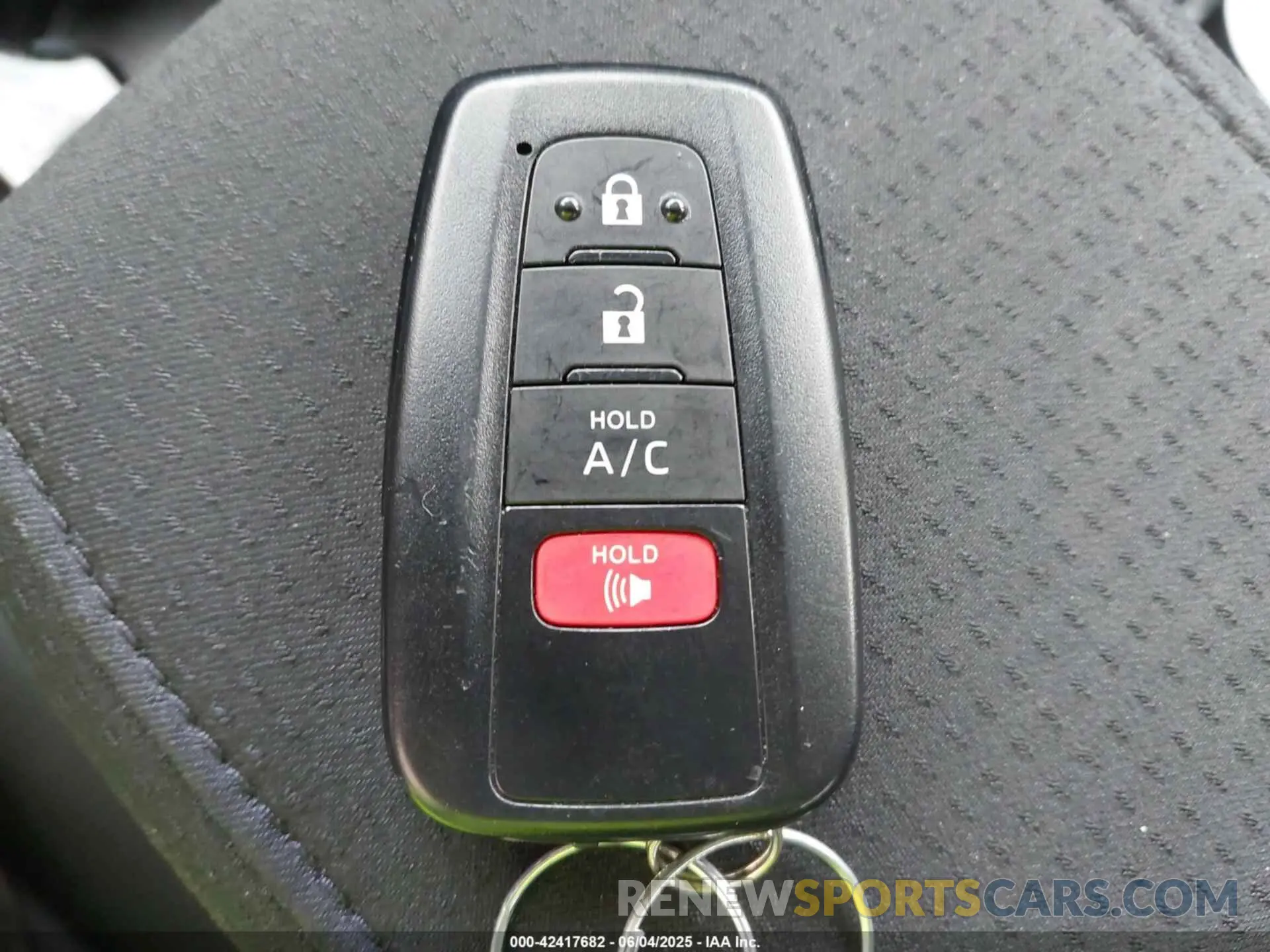11 Photograph of a damaged car JTDKAMFP5N3213324 TOYOTA PRIUS PRIME 2022