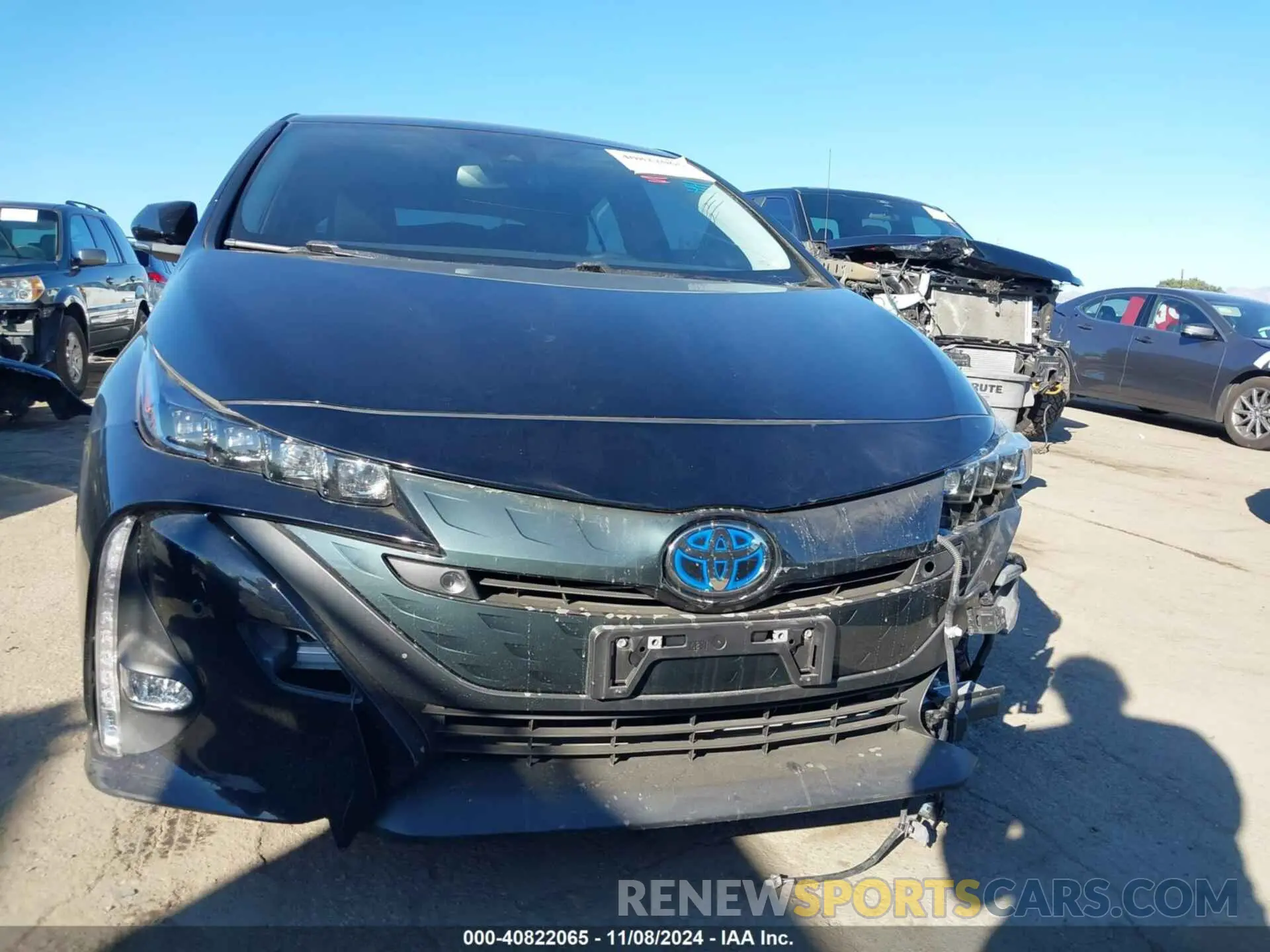 13 Photograph of a damaged car JTDKAMFP5N3225781 TOYOTA PRIUS PRIME 2022
