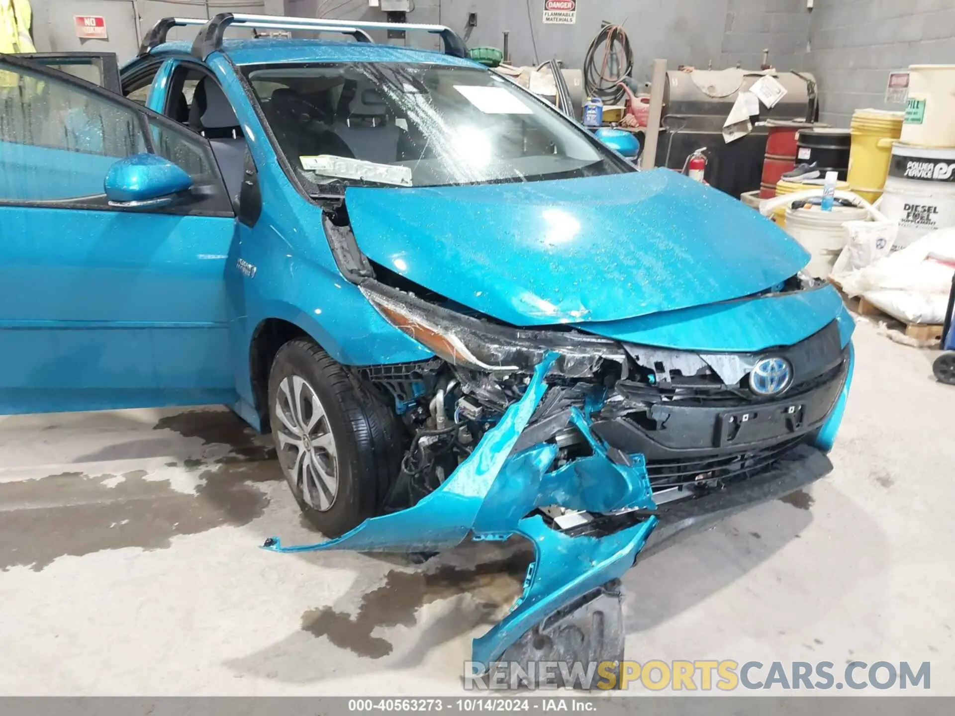 6 Photograph of a damaged car JTDKAMFP6N3228382 TOYOTA PRIUS PRIME 2022
