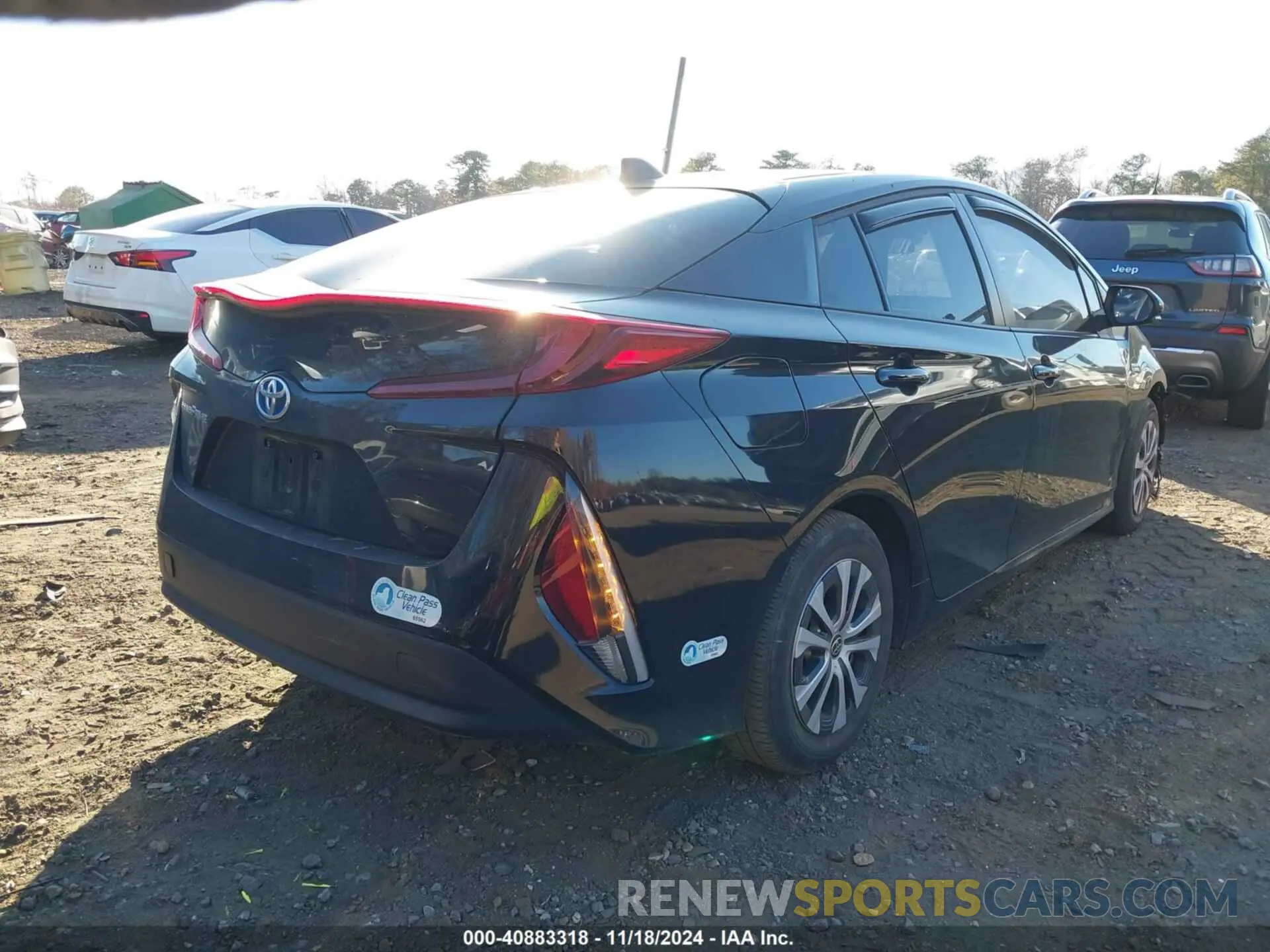 4 Фотография поврежденного автомобиля JTDKAMFP8N3198060 TOYOTA PRIUS PRIME 2022