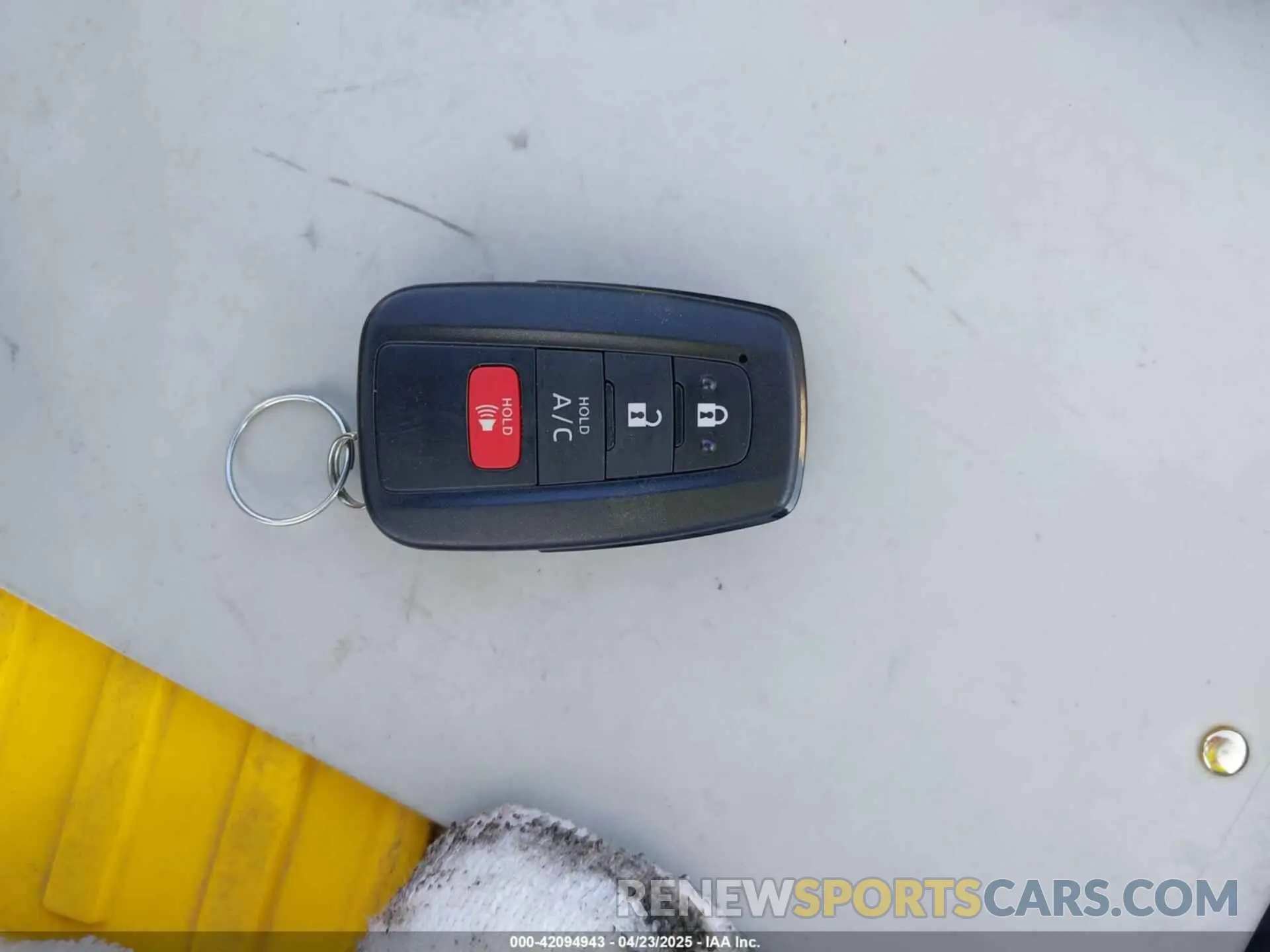 11 Фотография поврежденного автомобиля JTDKAMFP8N3198379 TOYOTA PRIUS PRIME 2022