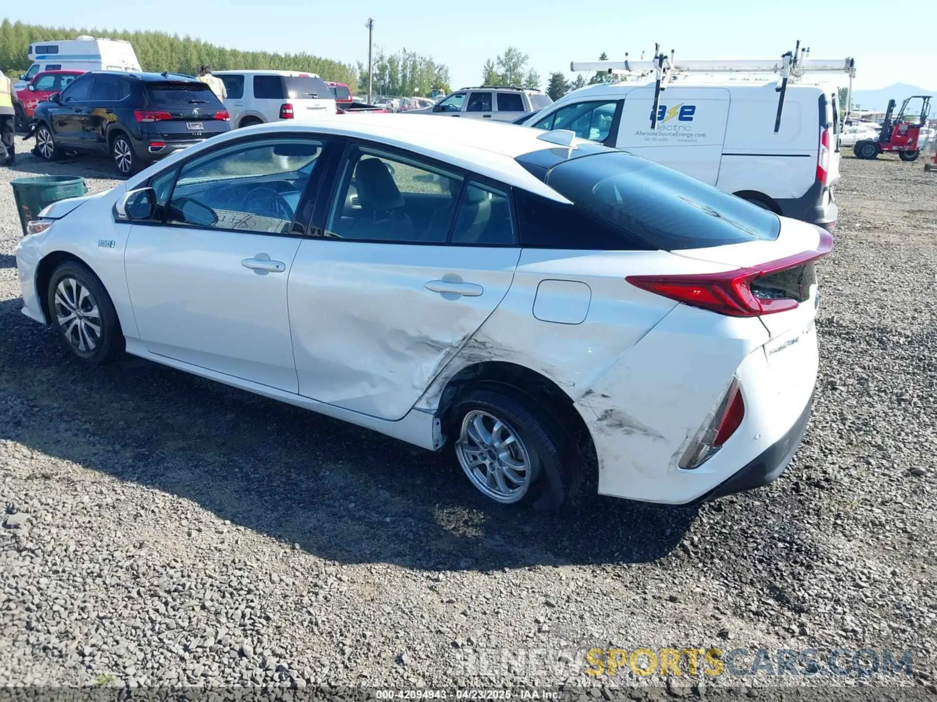 3 Фотография поврежденного автомобиля JTDKAMFP8N3198379 TOYOTA PRIUS PRIME 2022