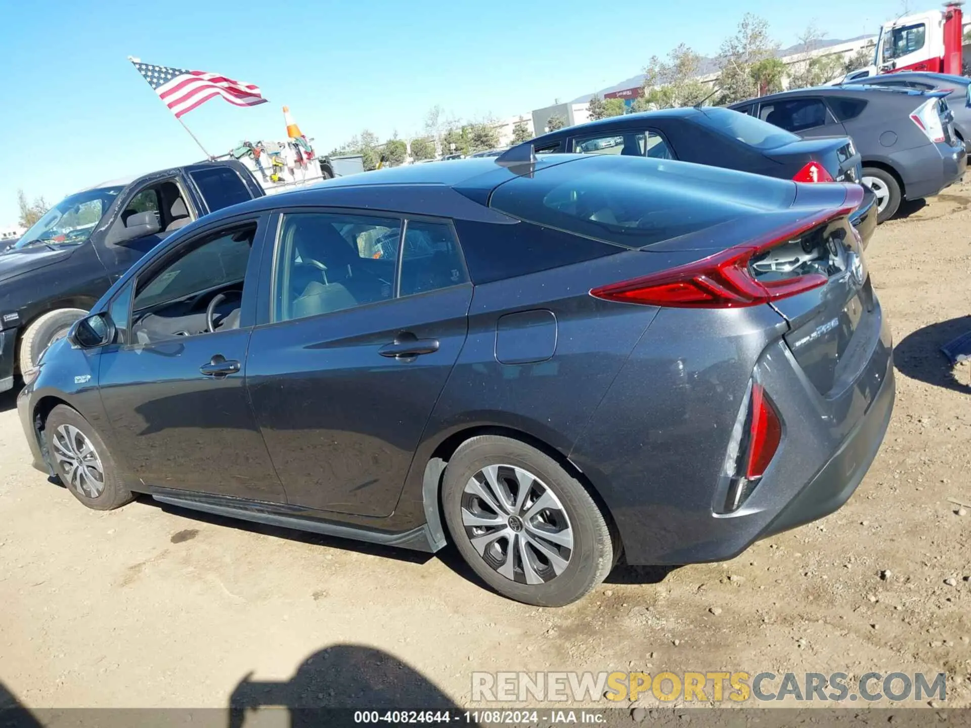 14 Photograph of a damaged car JTDKAMFP8N3202544 TOYOTA PRIUS PRIME 2022