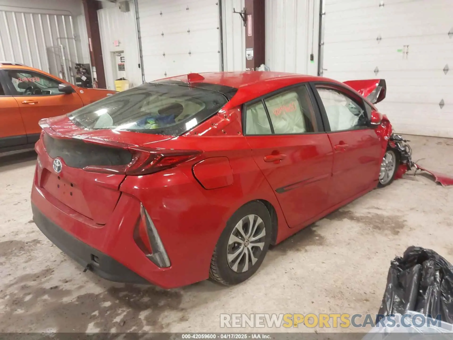 4 Фотография поврежденного автомобиля JTDKAMFP9N3220521 TOYOTA PRIUS PRIME 2022