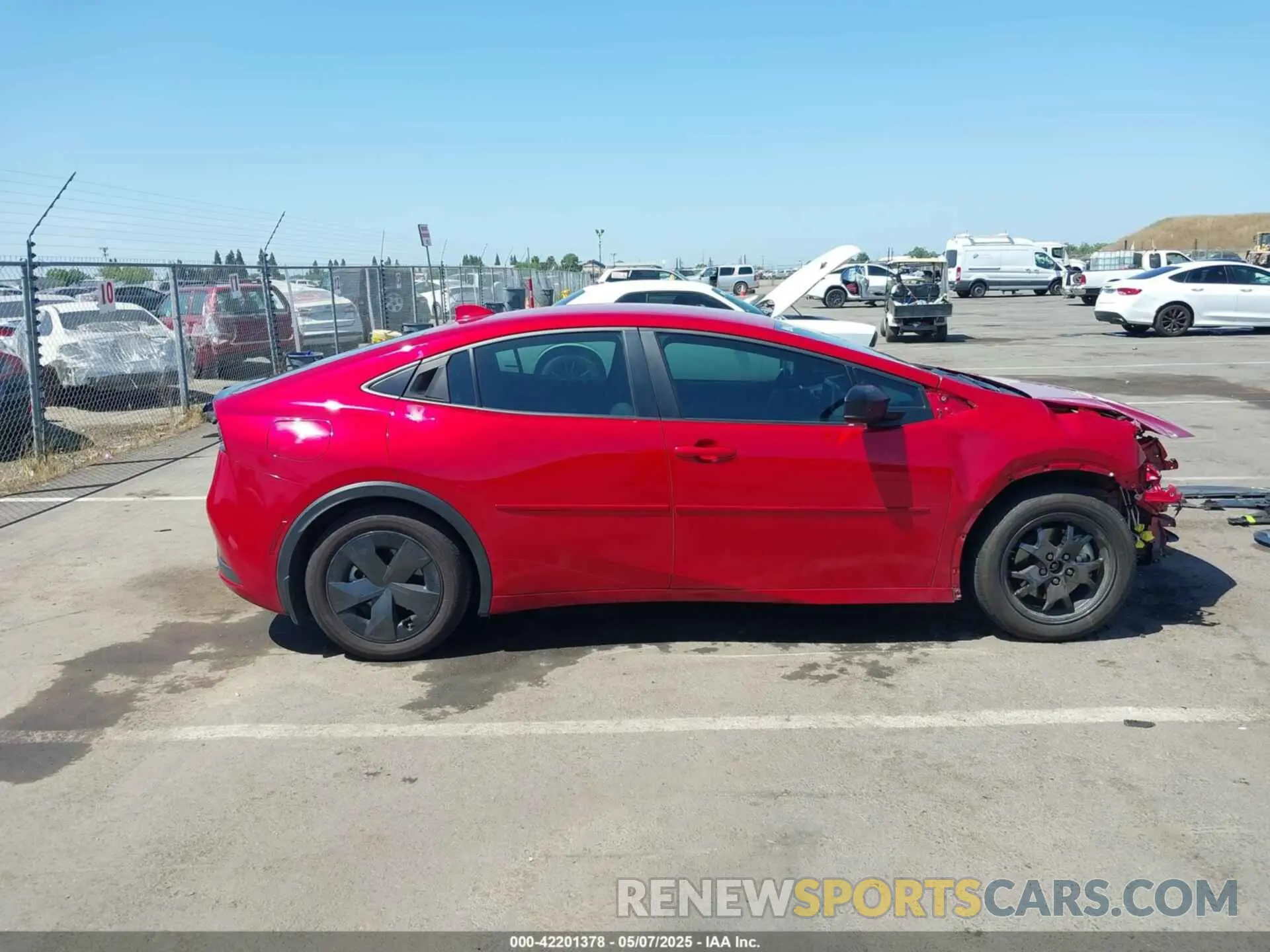 14 Фотография поврежденного автомобиля JTDACACU3P3001443 TOYOTA PRIUS PRIME 2023