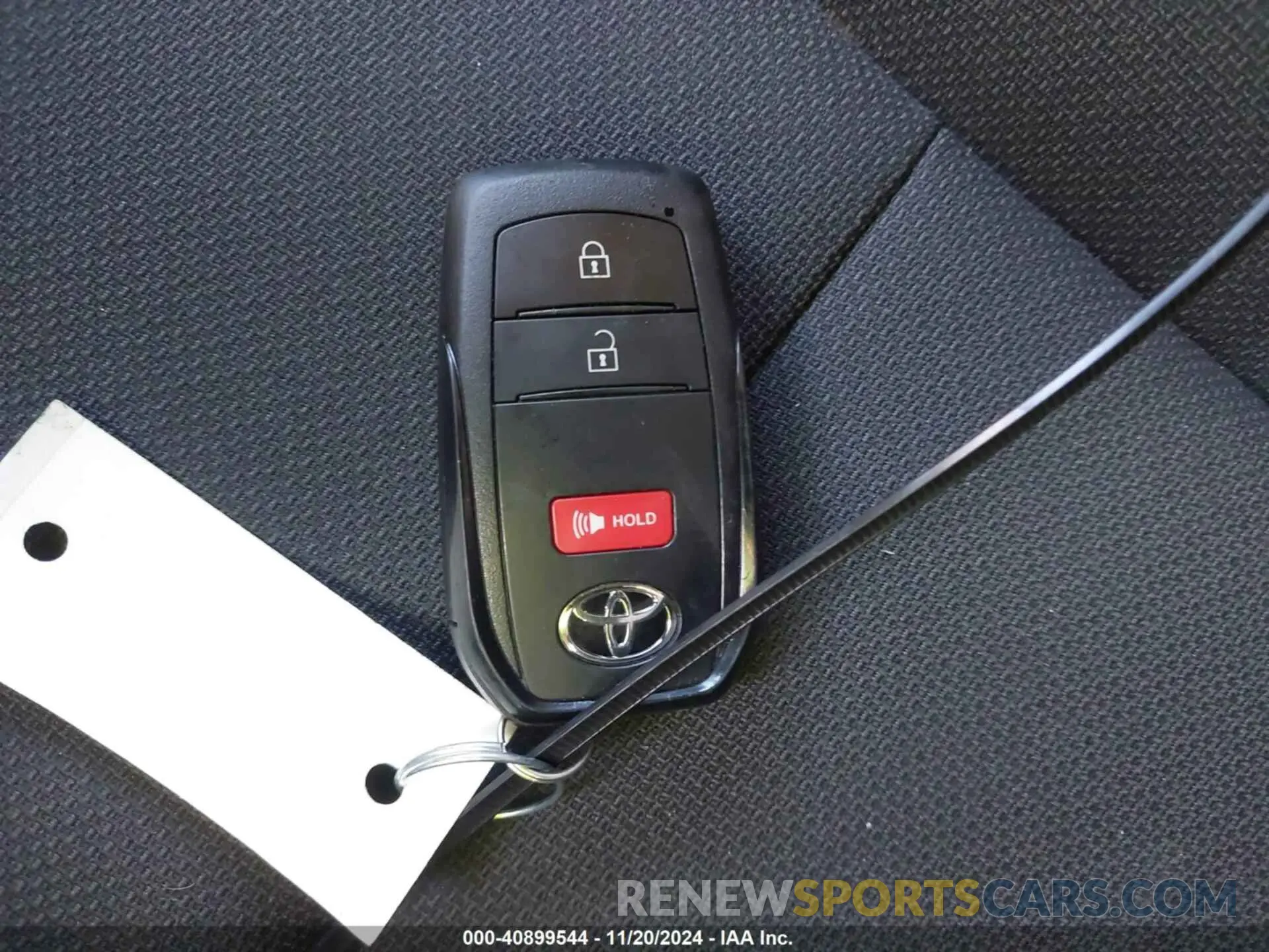 11 Фотография поврежденного автомобиля JTDACACU3R3023638 TOYOTA PRIUS PRIME 2024