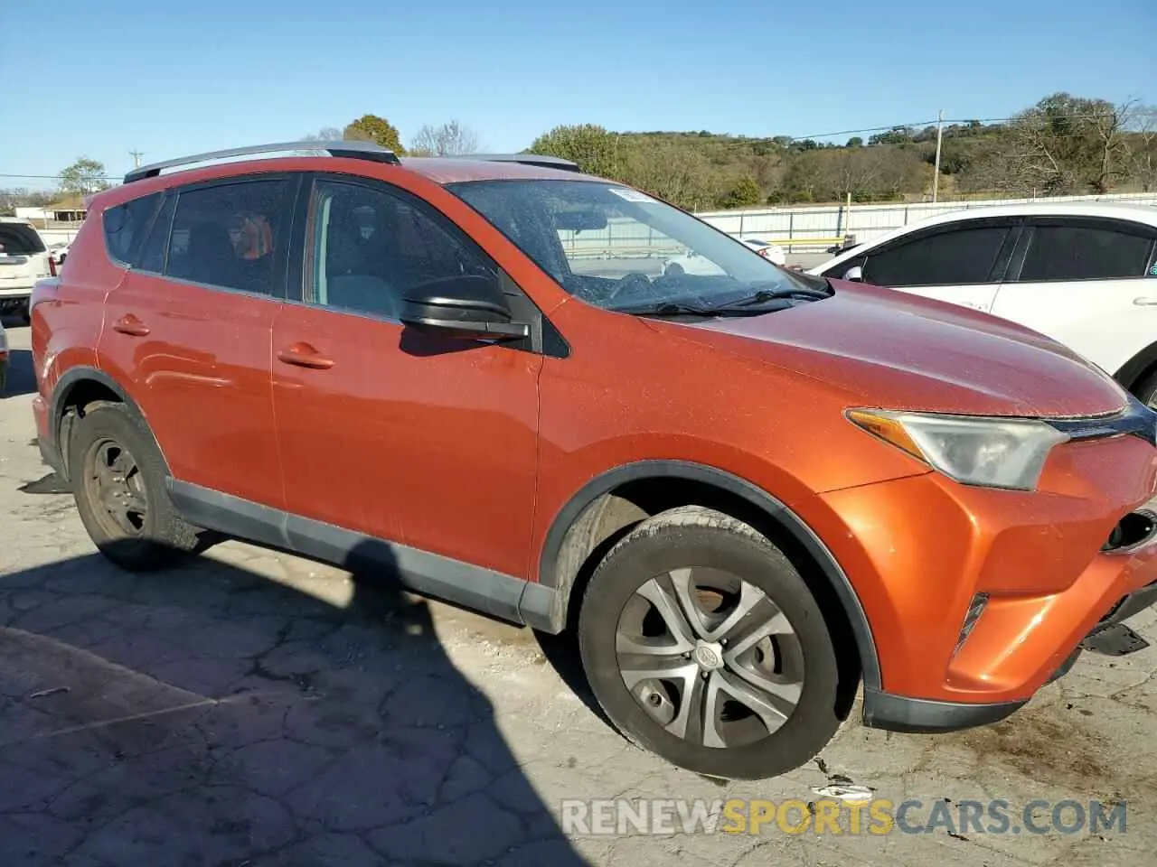 4 Фотография поврежденного автомобиля 2T3BFREV1GW481303 TOYOTA RAV4 2016
