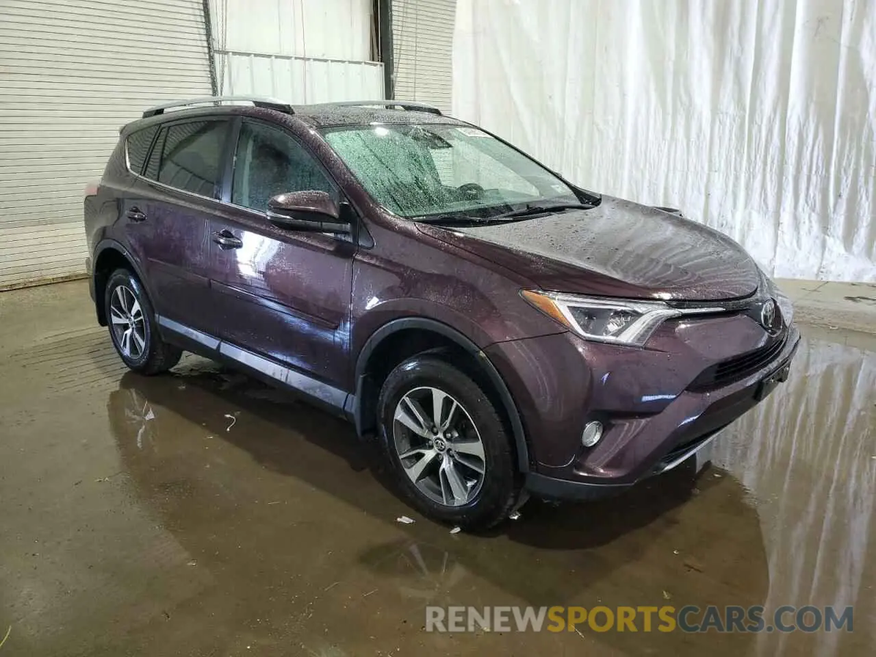 4 Фотография поврежденного автомобиля 2T3RFREV2JW842298 TOYOTA RAV4 2018