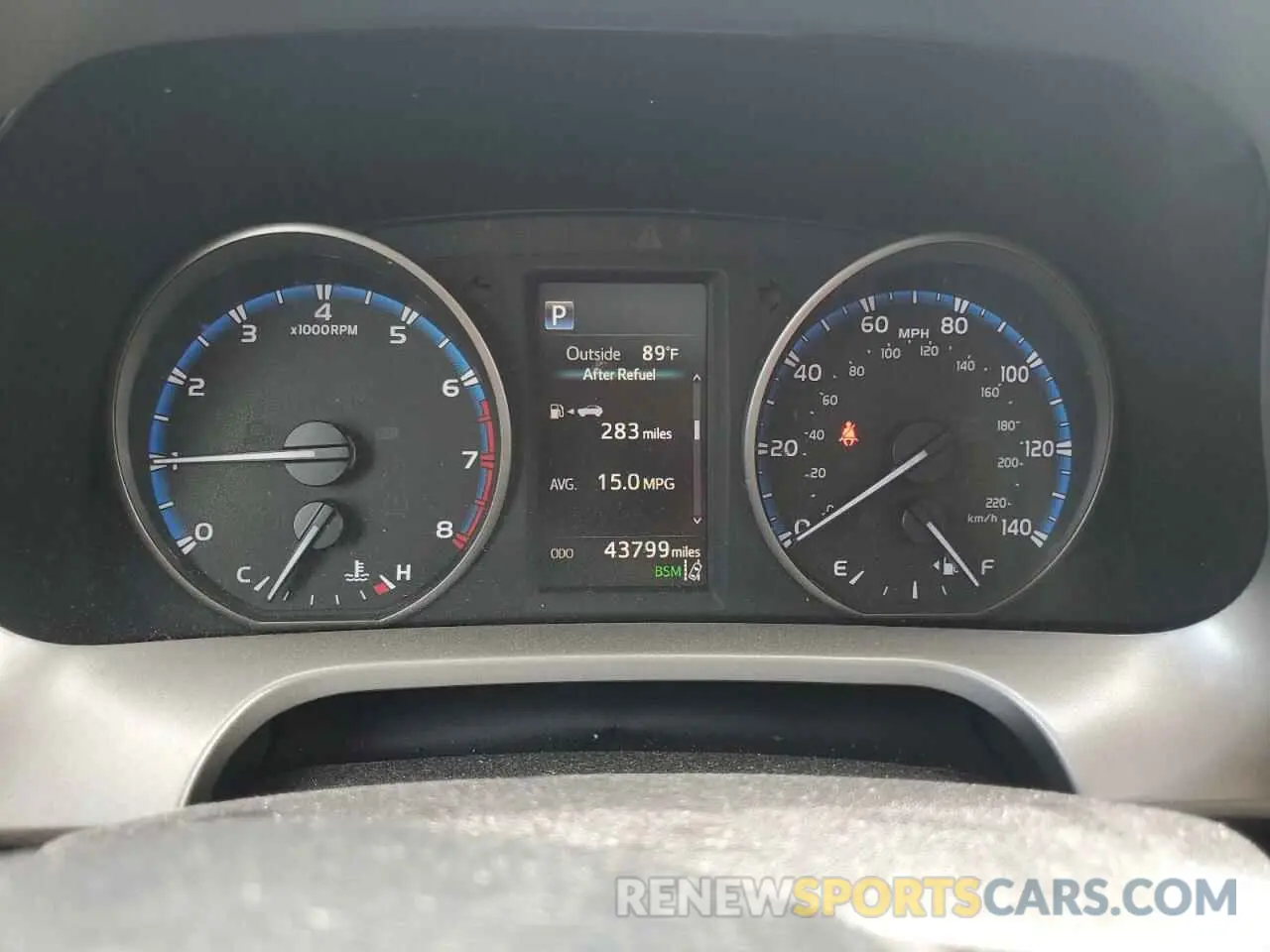 9 Фотография поврежденного автомобиля 2T3RFREV2JW842298 TOYOTA RAV4 2018