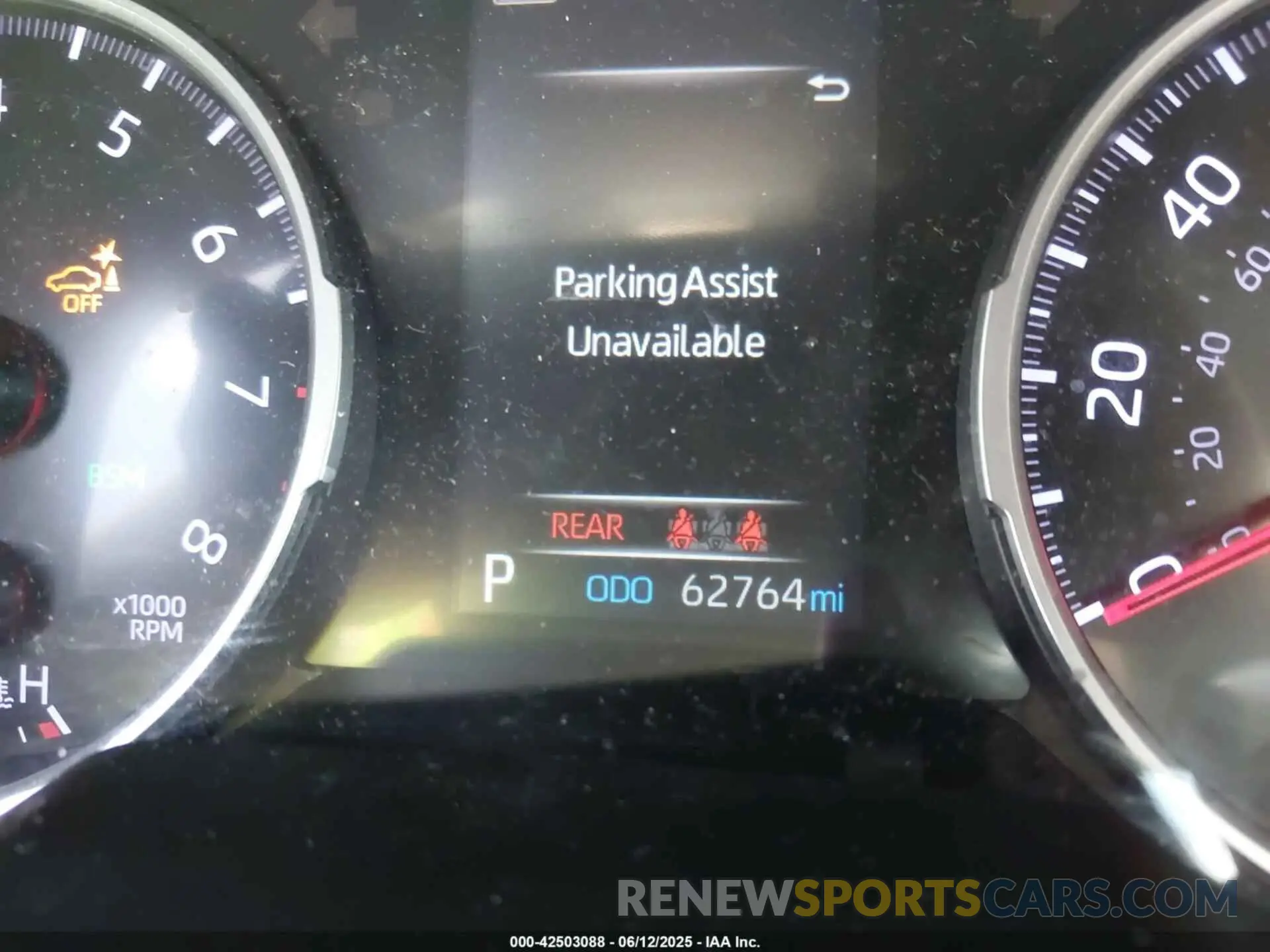 15 Photograph of a damaged car 2T3A1RFV0KC011797 TOYOTA RAV4 2019