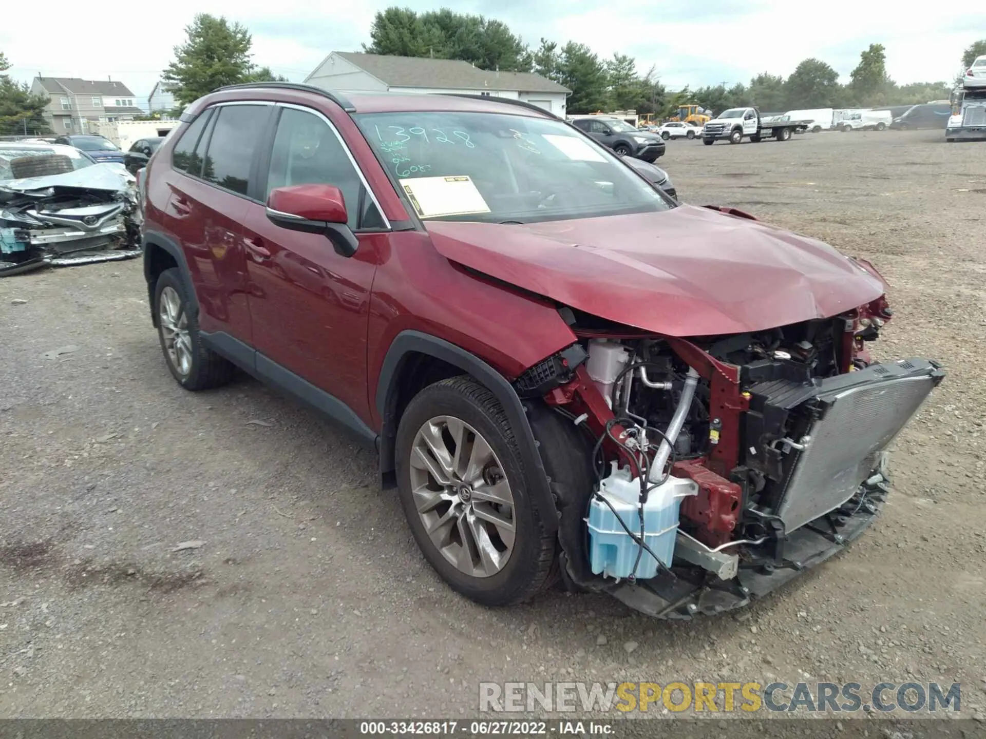 1 Photograph of a damaged car 2T3A1RFV0KC022993 TOYOTA RAV4 2019
