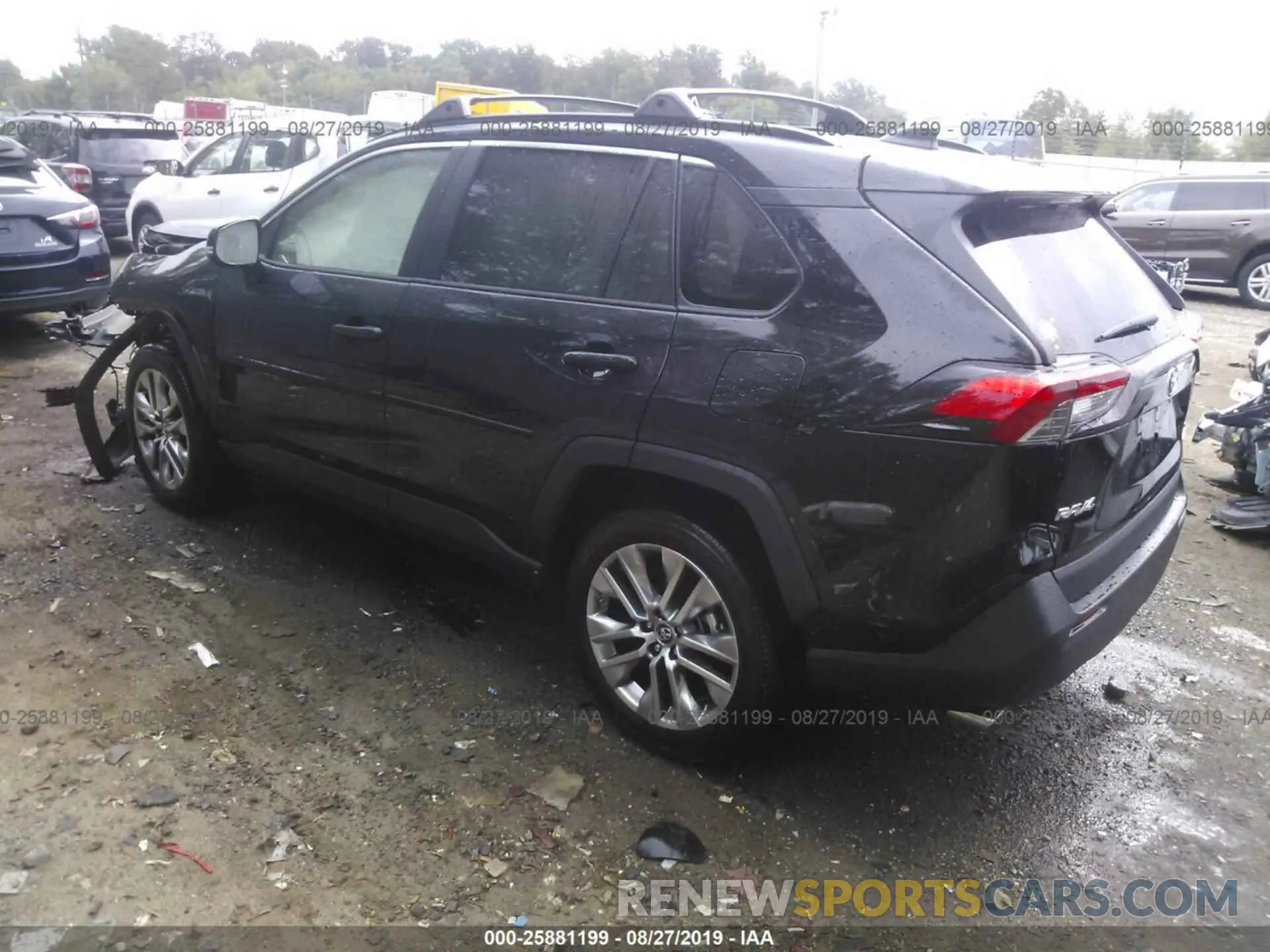 3 Photograph of a damaged car 2T3A1RFV0KW058987 TOYOTA RAV4 2019