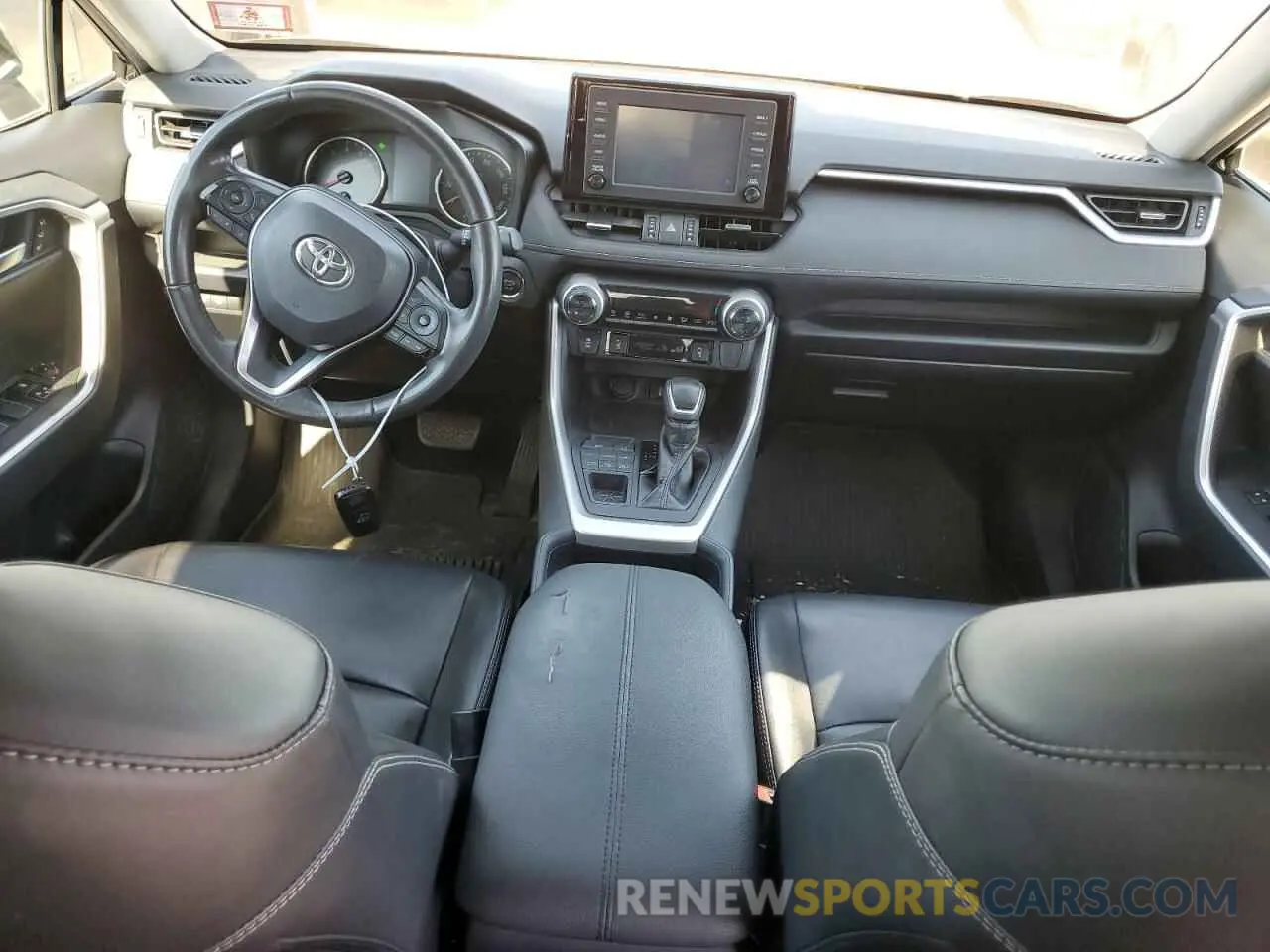 8 Фотография поврежденного автомобиля 2T3A1RFV1KW045407 TOYOTA RAV4 2019