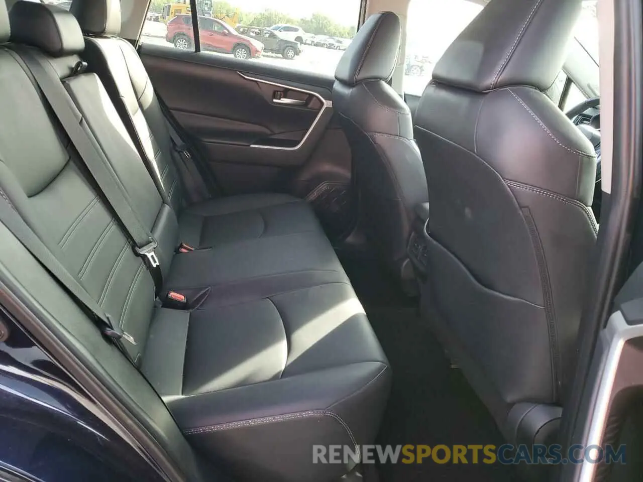 10 Фотография поврежденного автомобиля 2T3A1RFV1KW067634 TOYOTA RAV4 2019