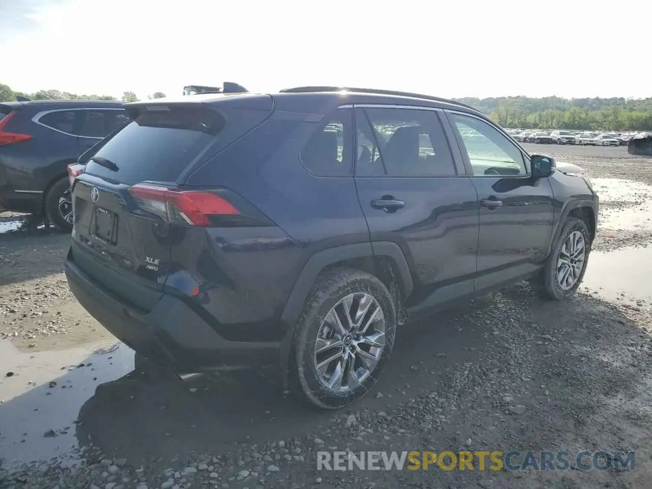 3 Фотография поврежденного автомобиля 2T3A1RFV1KW067634 TOYOTA RAV4 2019