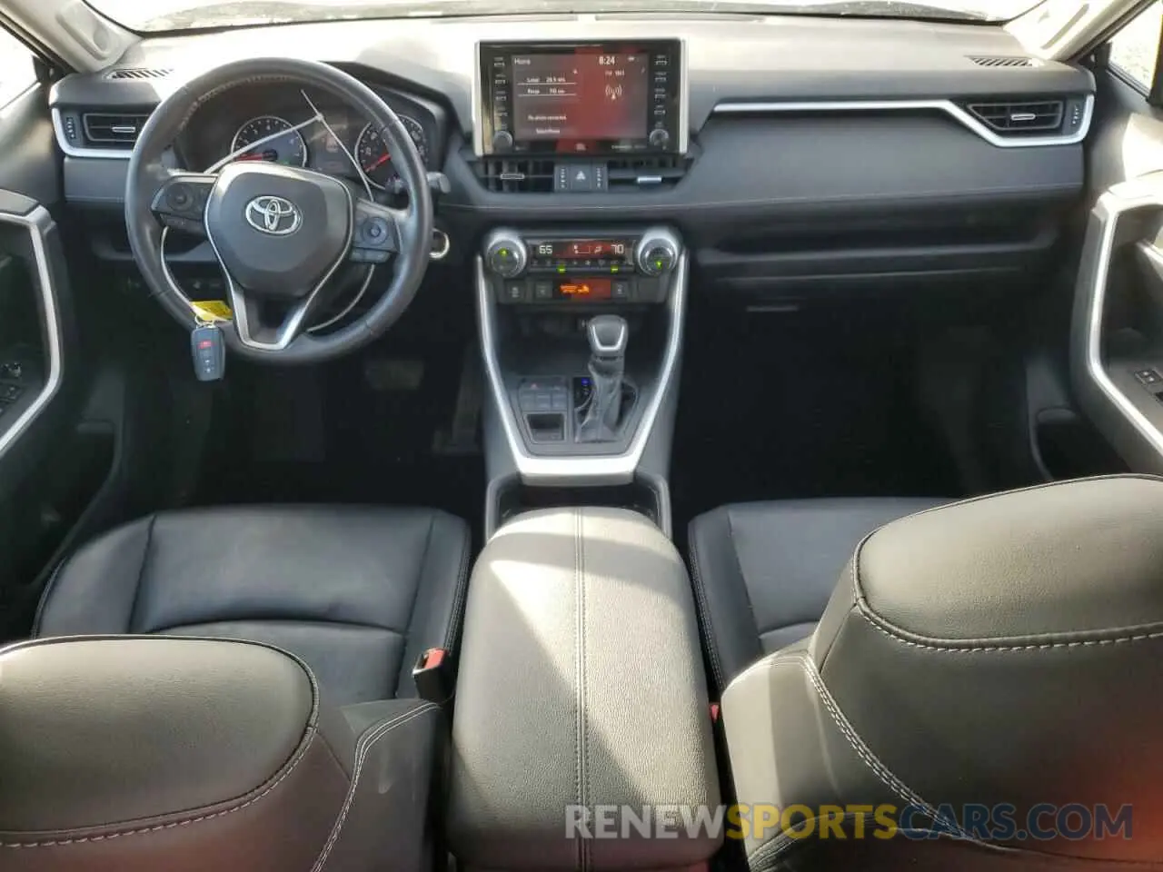 8 Фотография поврежденного автомобиля 2T3A1RFV1KW067634 TOYOTA RAV4 2019