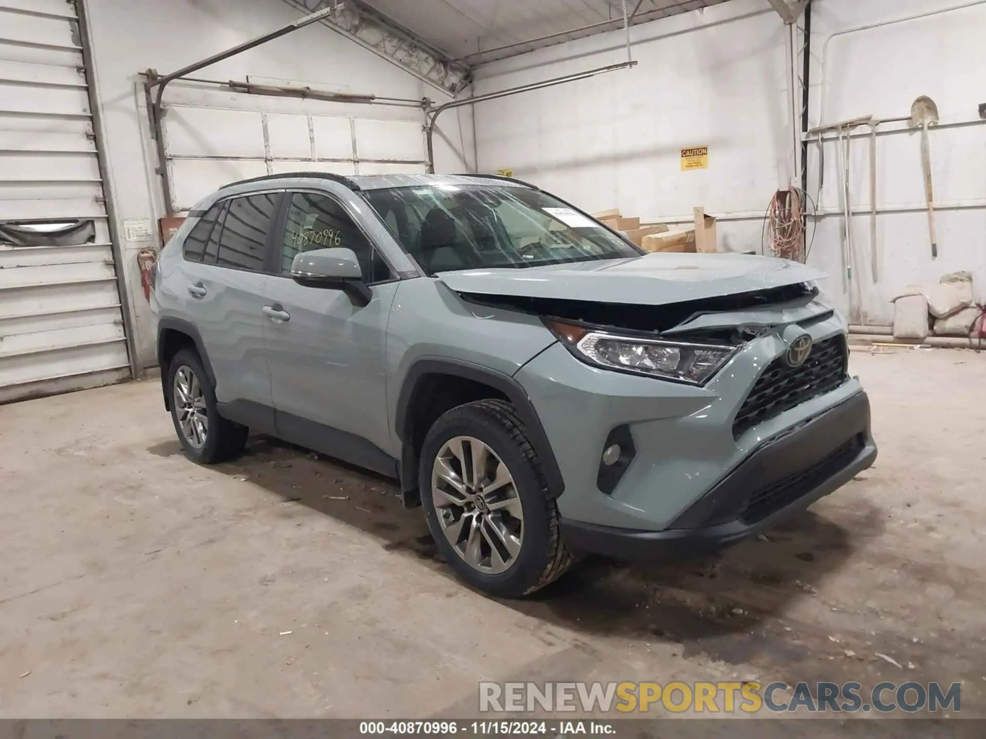 1 Photograph of a damaged car 2T3A1RFV2KC030111 TOYOTA RAV4 2019