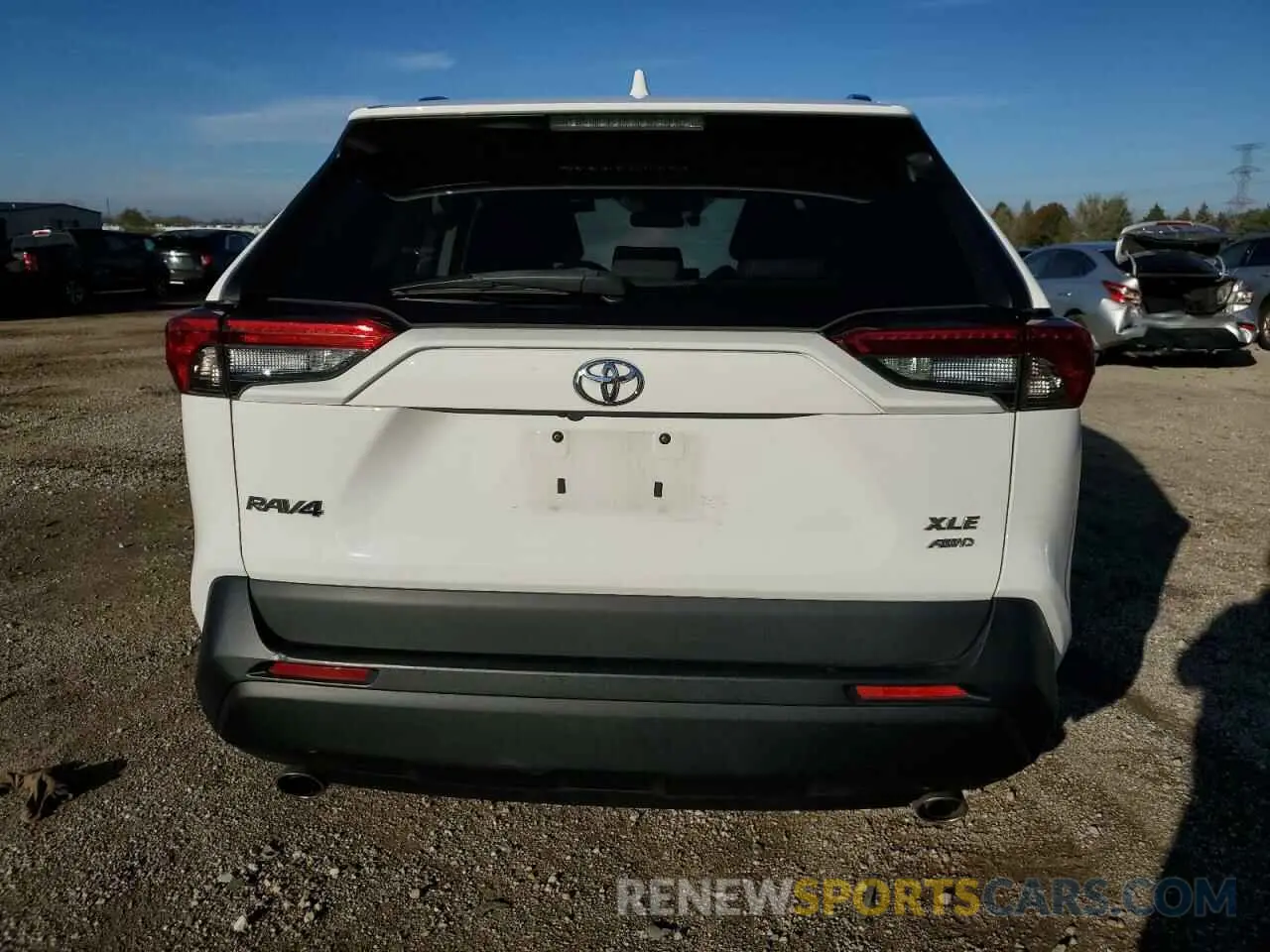 6 Photograph of a damaged car 2T3A1RFV2KW044833 TOYOTA RAV4 2019