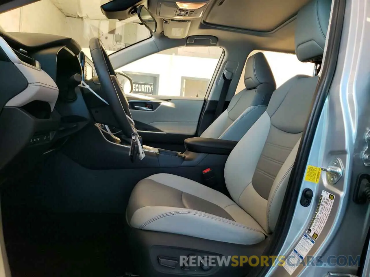 7 Фотография поврежденного автомобиля 2T3A1RFV2KW078108 TOYOTA RAV4 2019