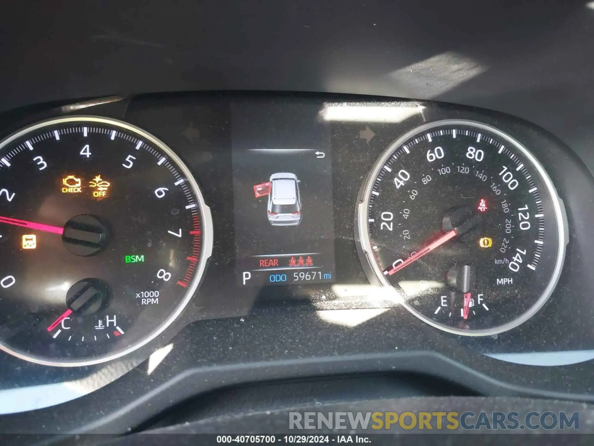 7 Photograph of a damaged car 2T3A1RFV5KW045569 TOYOTA RAV4 2019
