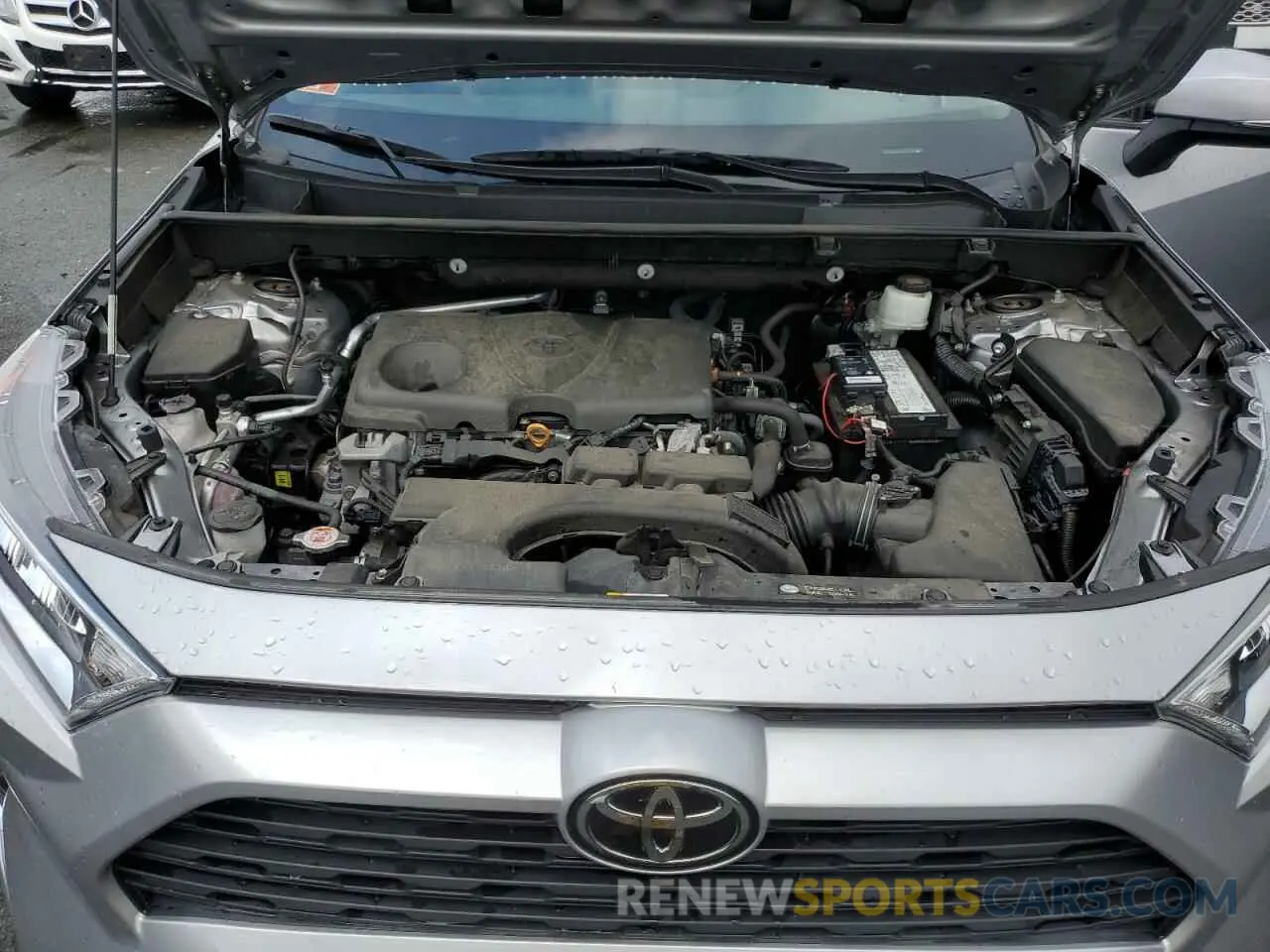 12 Photograph of a damaged car 2T3A1RFV6KC058736 TOYOTA RAV4 2019