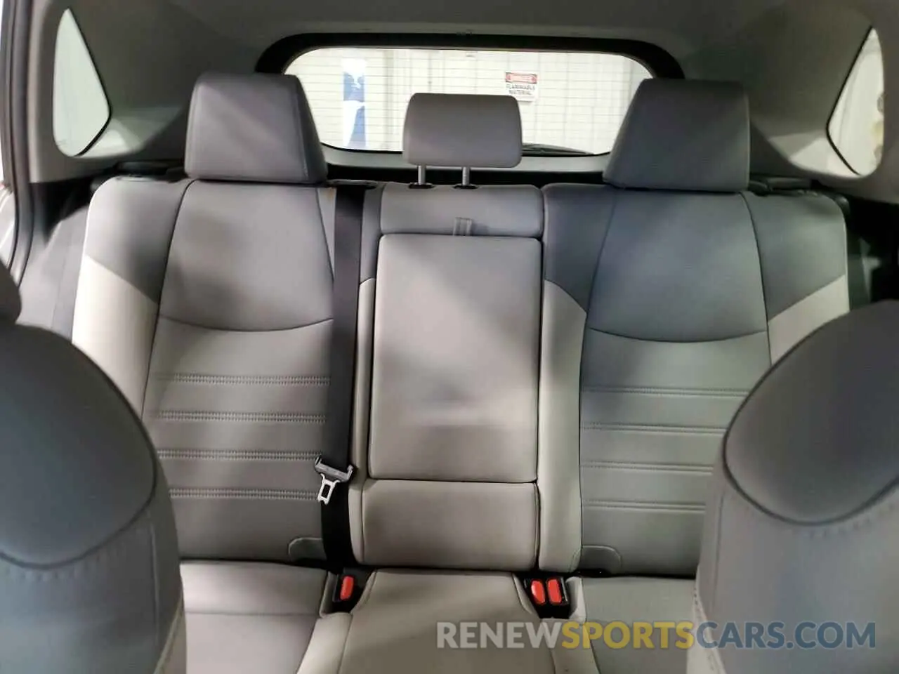 10 Фотография поврежденного автомобиля 2T3A1RFV6KW077186 TOYOTA RAV4 2019