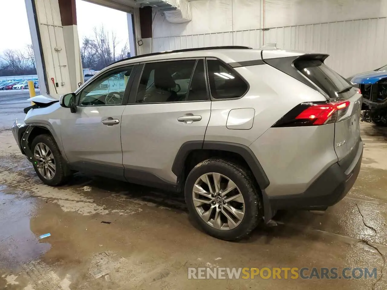2 Фотография поврежденного автомобиля 2T3A1RFV6KW077186 TOYOTA RAV4 2019