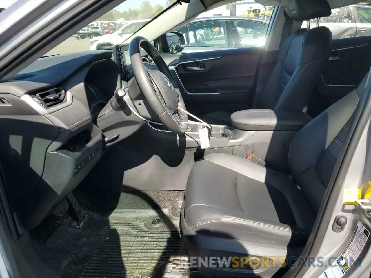 7 Фотография поврежденного автомобиля 2T3A1RFV7KC030881 TOYOTA RAV4 2019