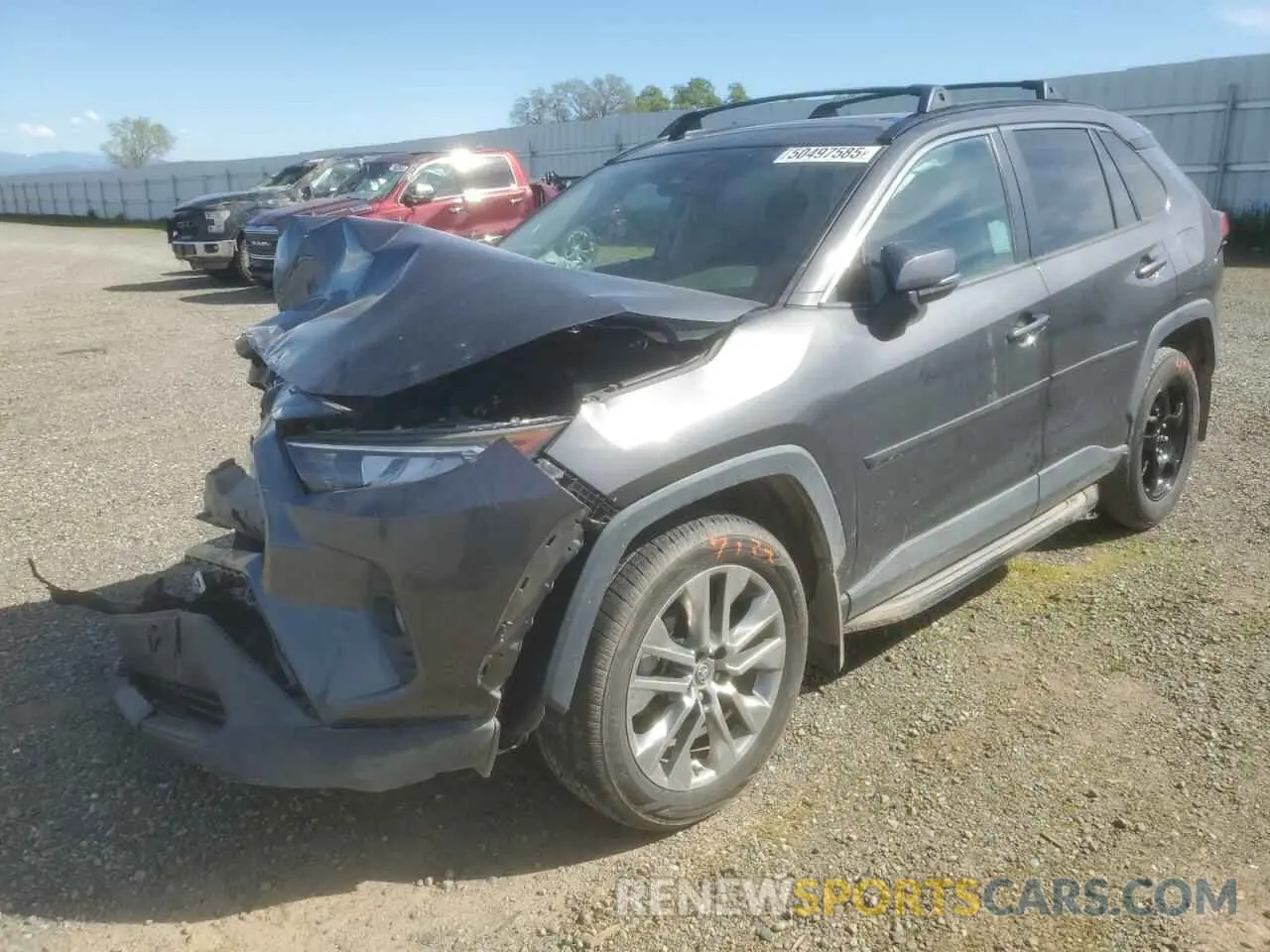 1 Photograph of a damaged car 2T3A1RFV7KW063765 TOYOTA RAV4 2019