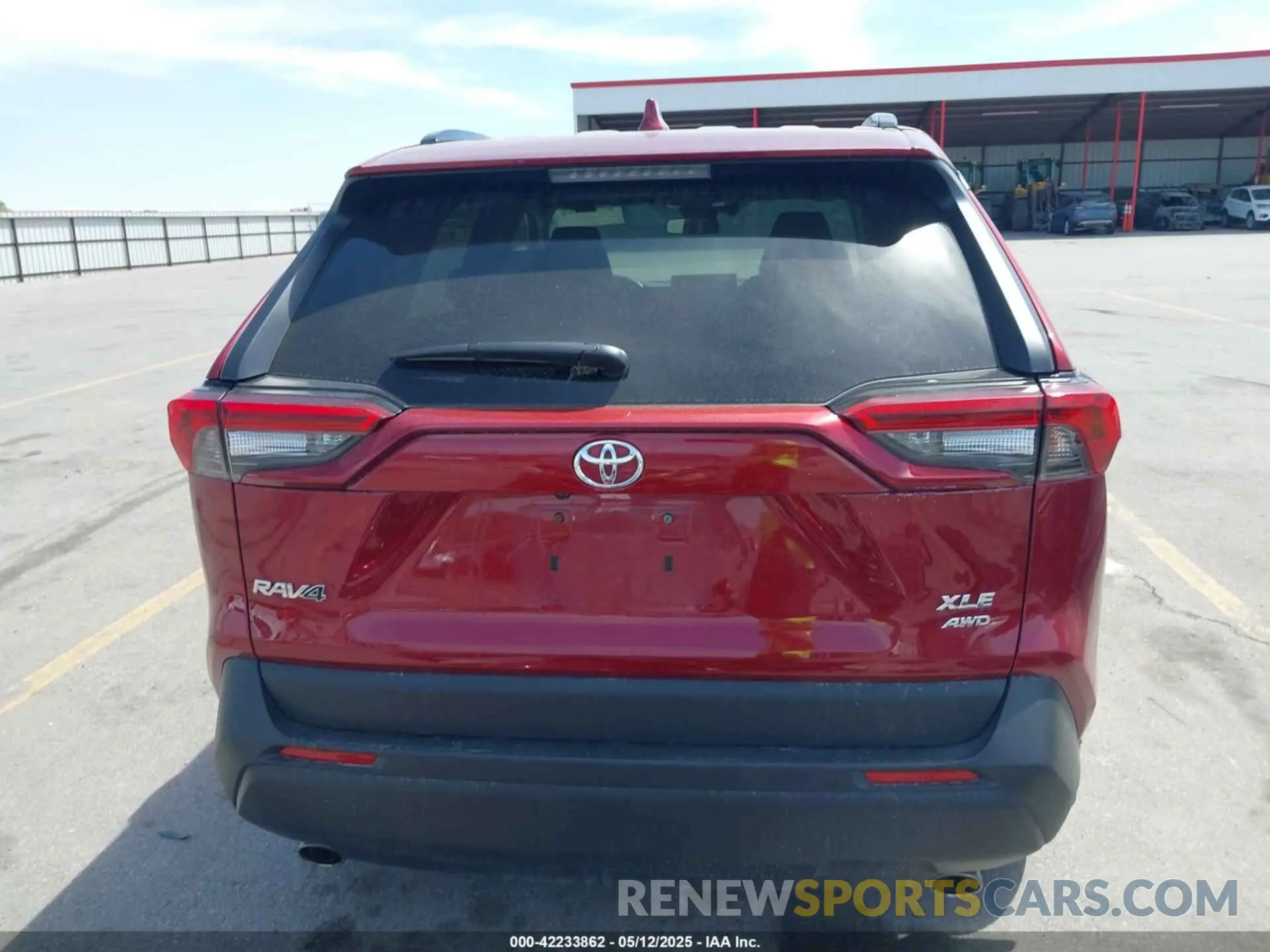 16 Фотография поврежденного автомобиля 2T3A1RFV8KW080641 TOYOTA RAV4 2019