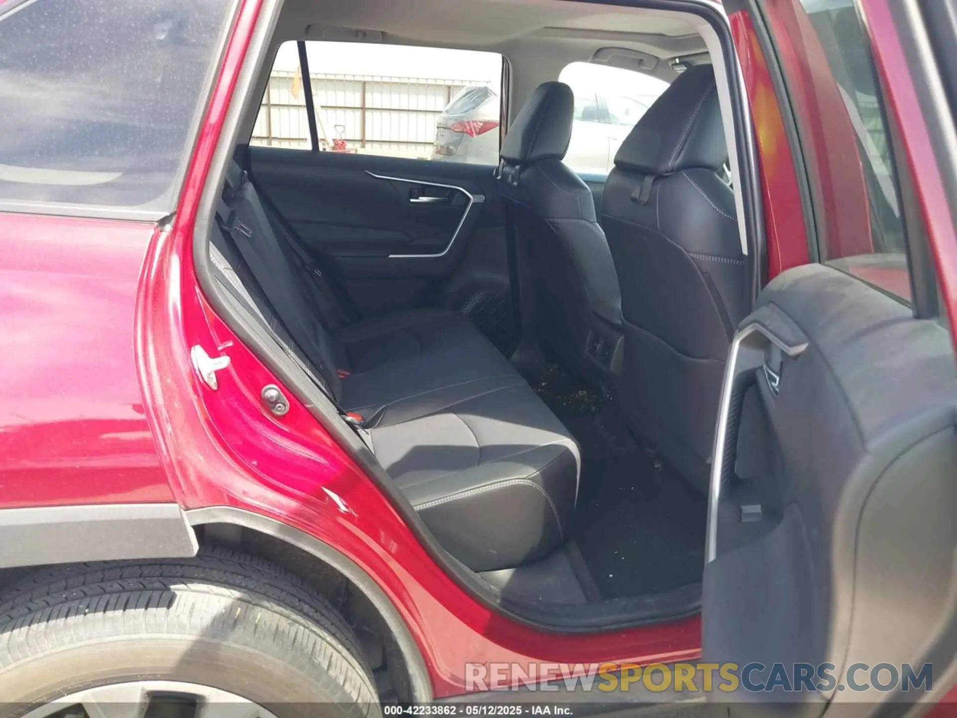 8 Фотография поврежденного автомобиля 2T3A1RFV8KW080641 TOYOTA RAV4 2019
