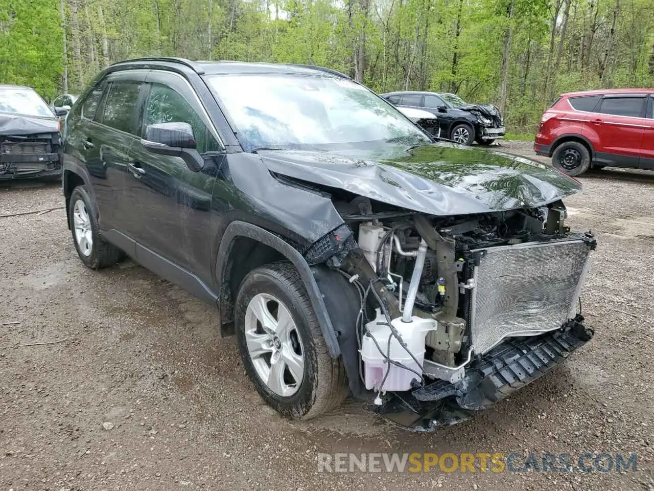 4 Photograph of a damaged car 2T3B1RFV4KW062707 TOYOTA RAV4 2019