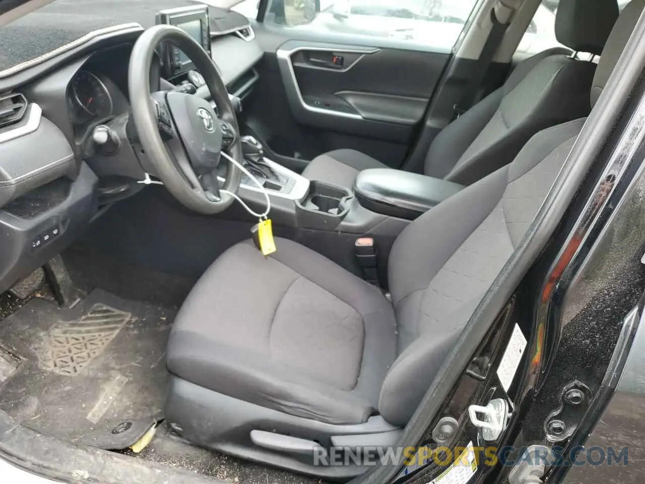 7 Photograph of a damaged car 2T3B1RFV4KW062707 TOYOTA RAV4 2019