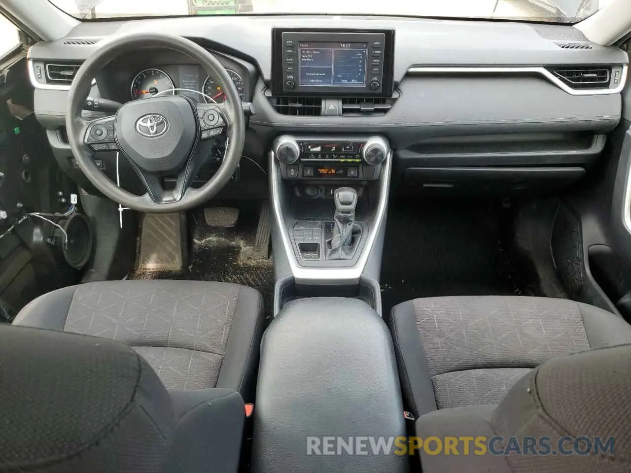 8 Photograph of a damaged car 2T3B1RFV9KC014993 TOYOTA RAV4 2019