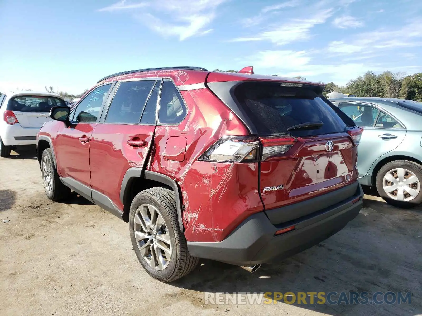 3 Photograph of a damaged car 2T3C1RFV1KW045769 TOYOTA RAV4 2019